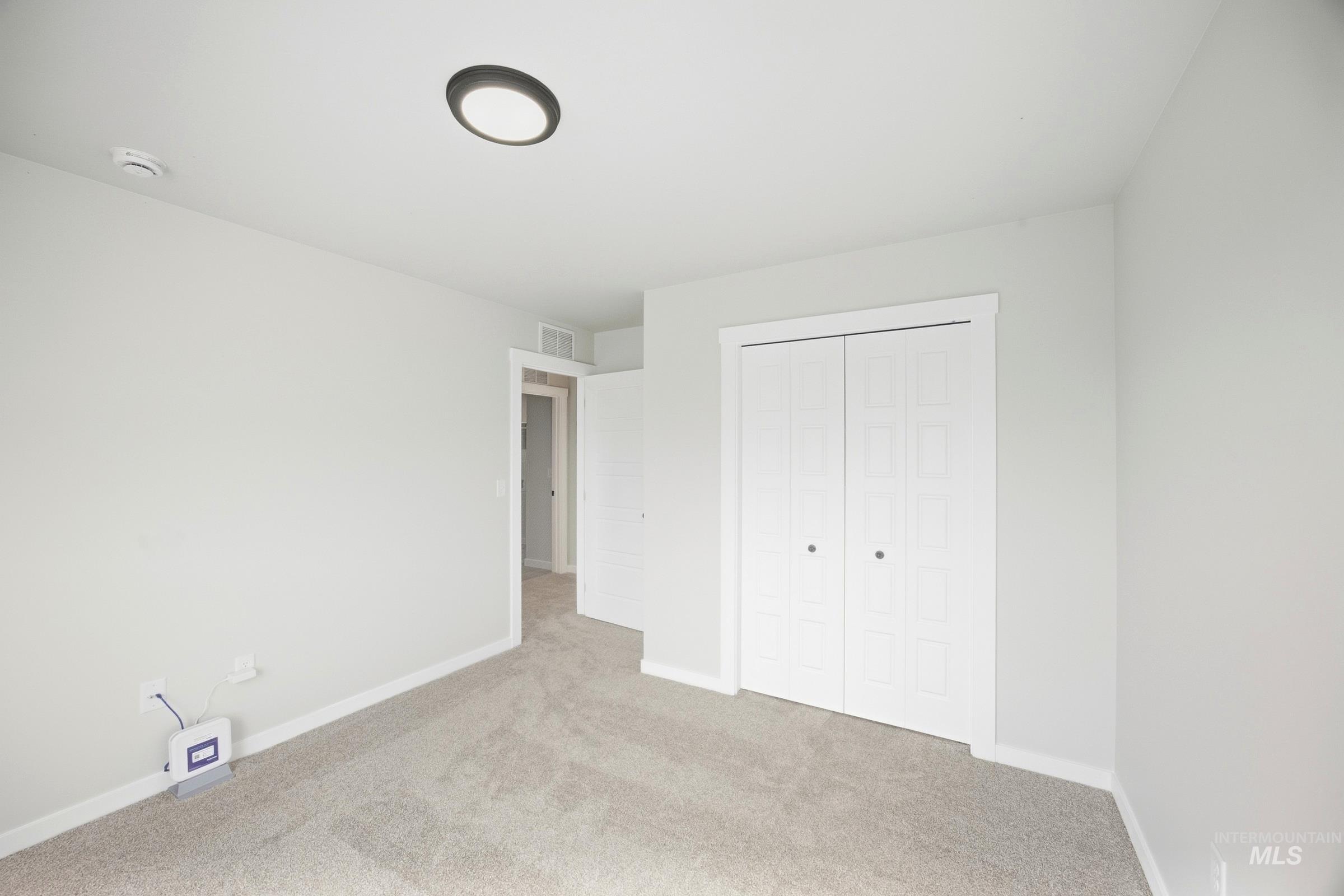 2051 S Summerson Way Property Photo 11