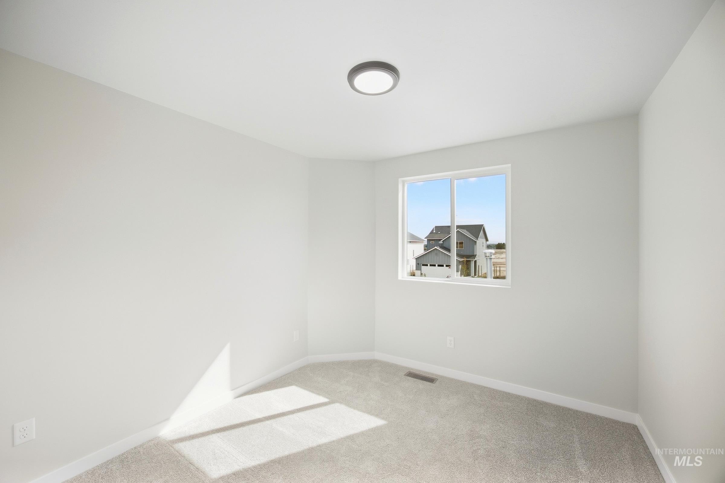 2063 S Summerson Way Property Photo 13