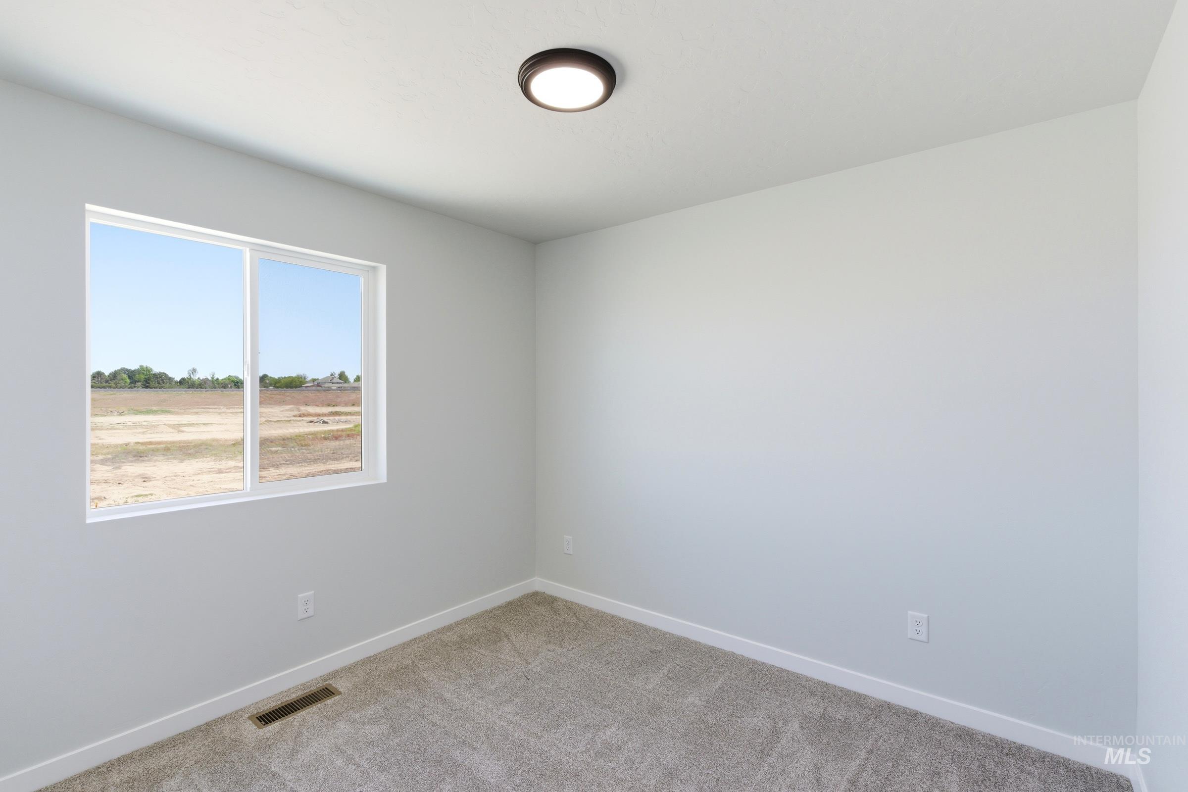 2063 S Summerson Way Property Photo 16