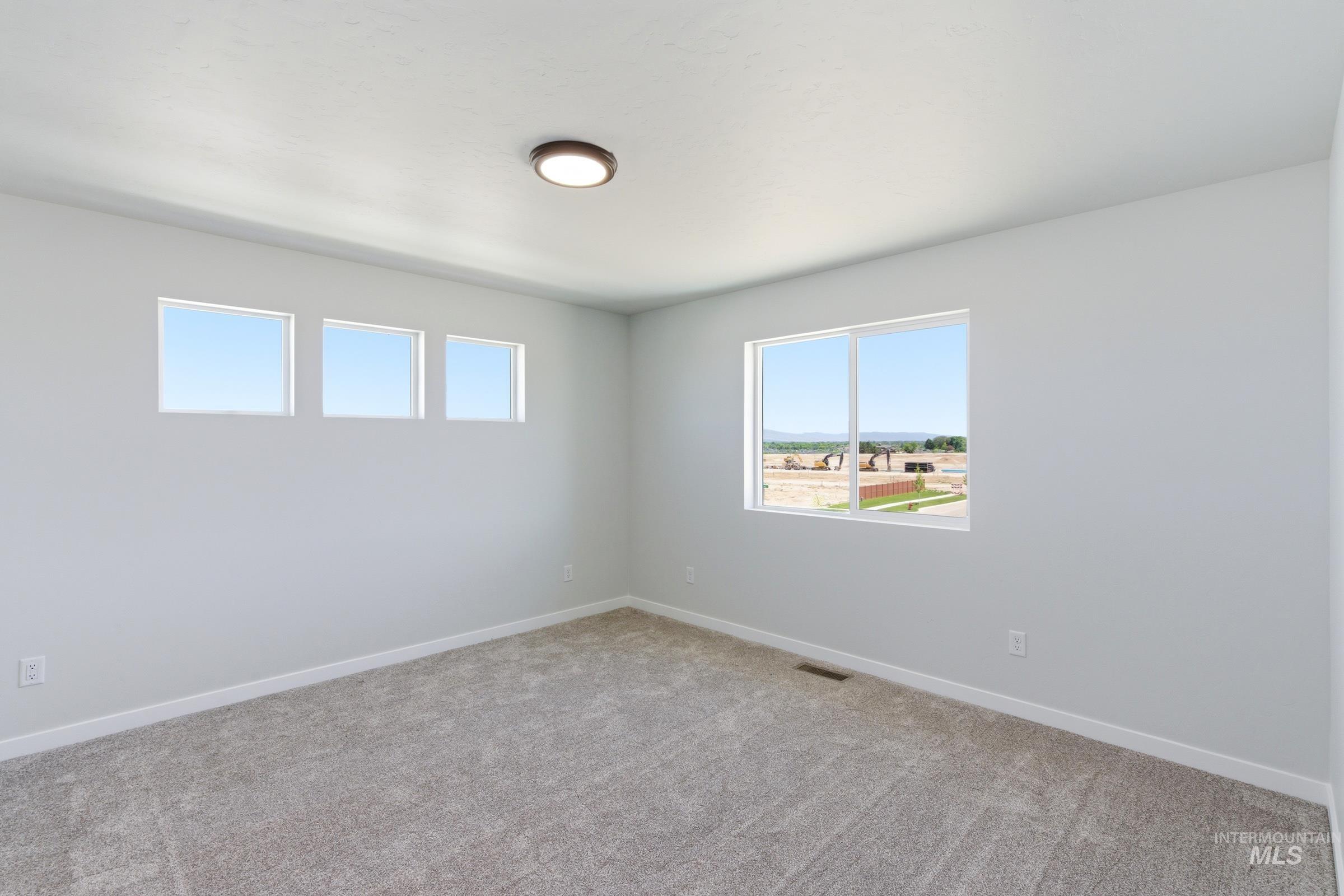 2063 S Summerson Way Property Photo 19