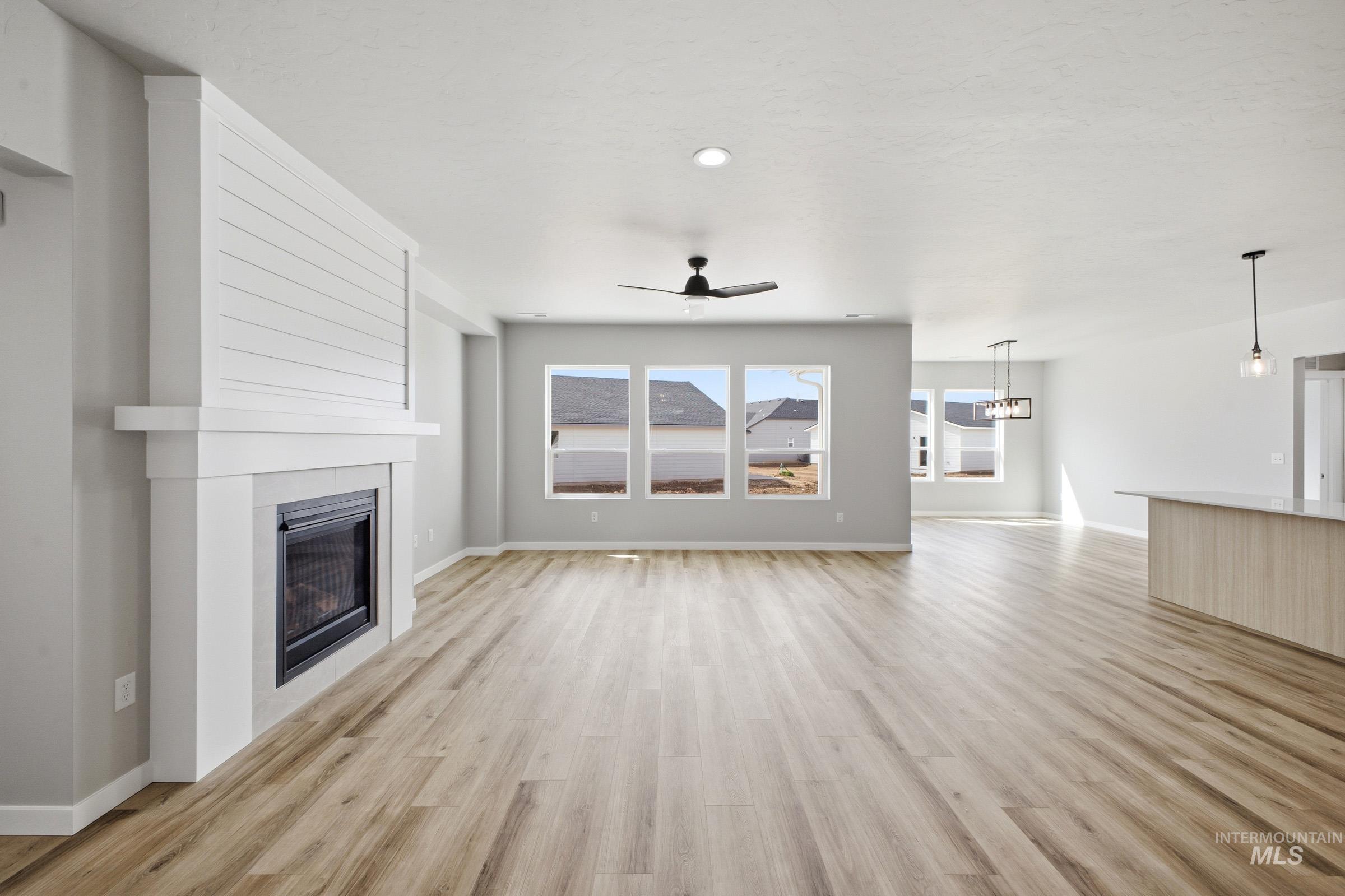 5501 S Edgecomb Way Property Photo 7