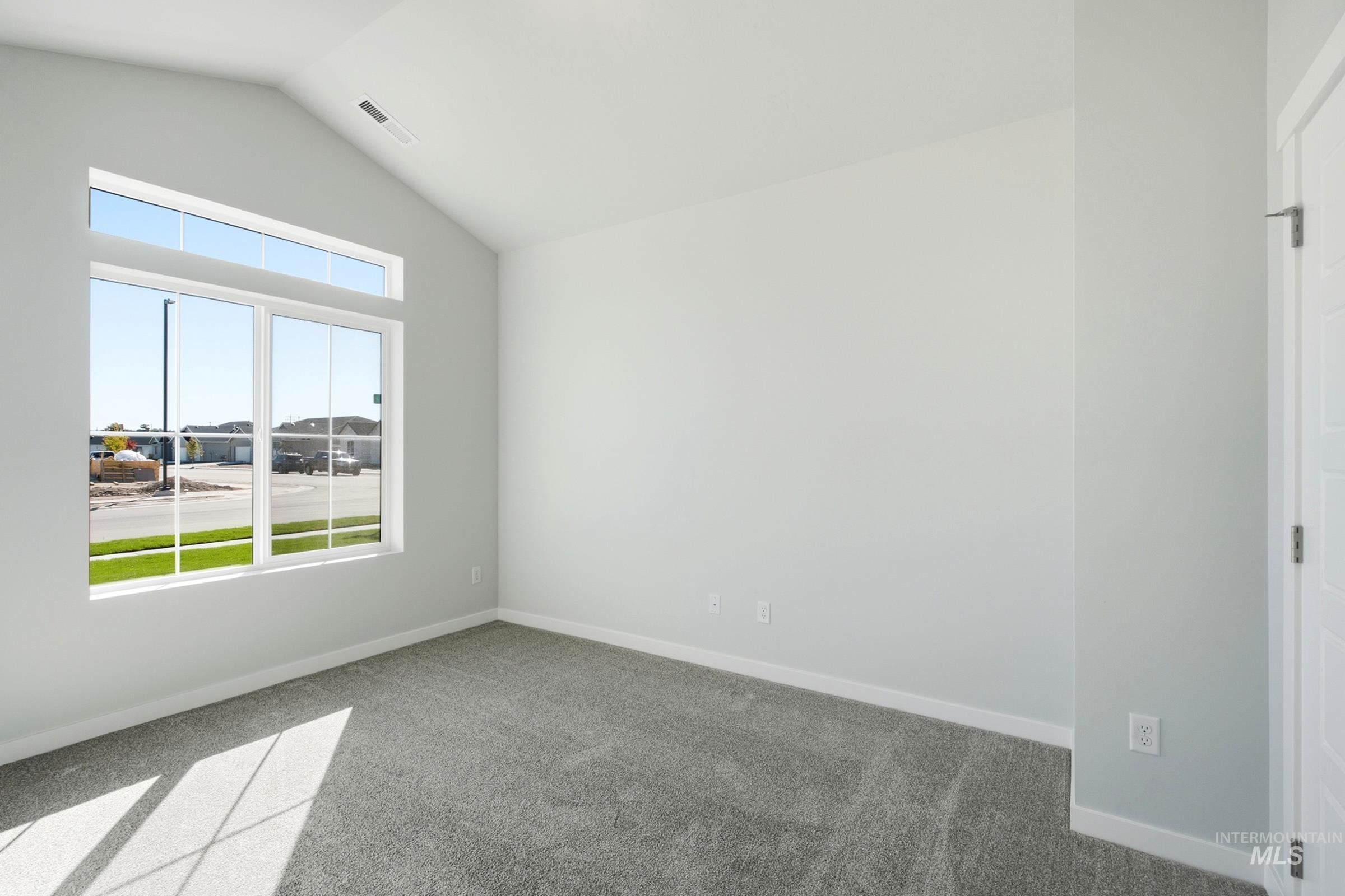 5501 S Edgecomb Way Property Photo 11