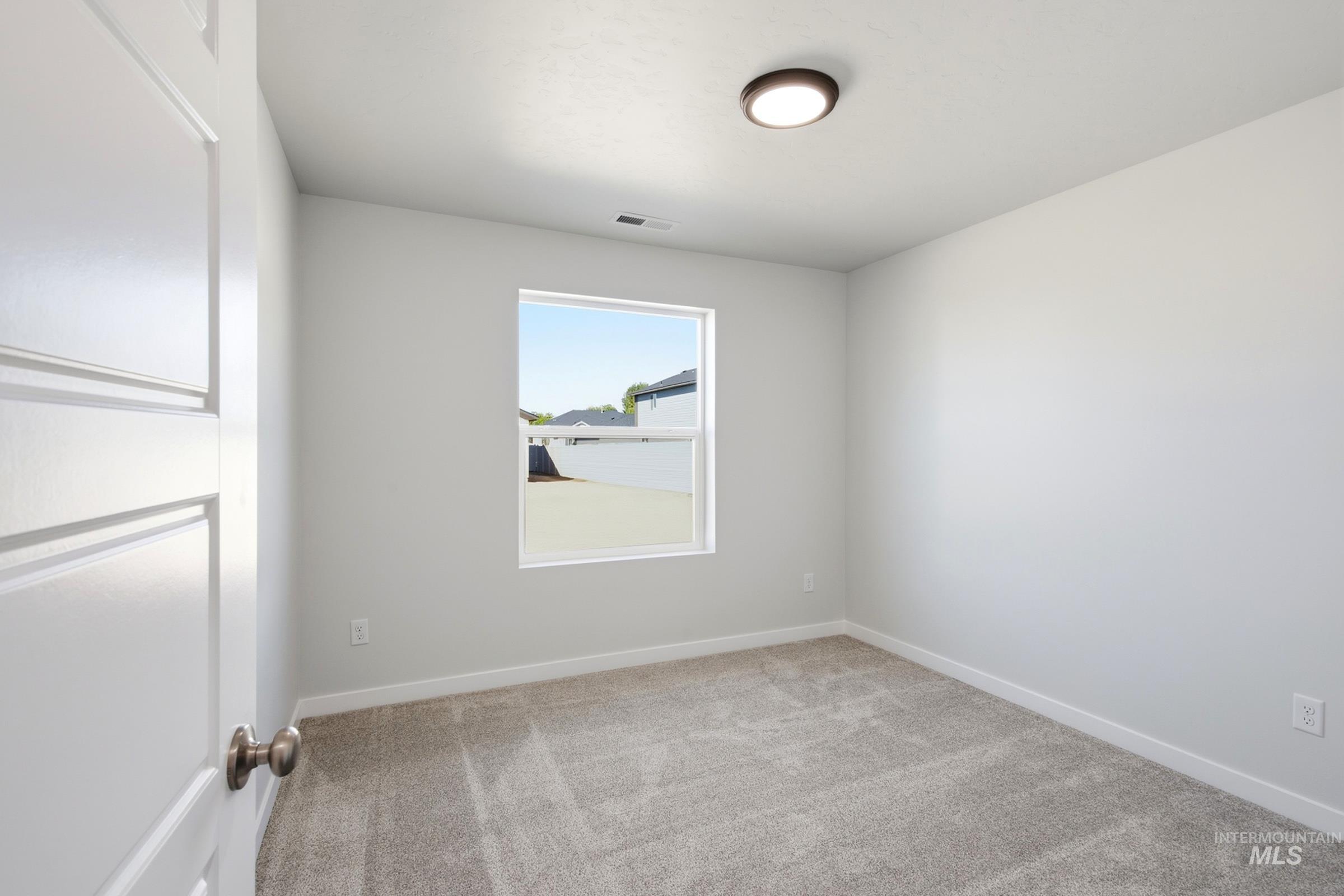 5501 S Edgecomb Way Property Photo 15