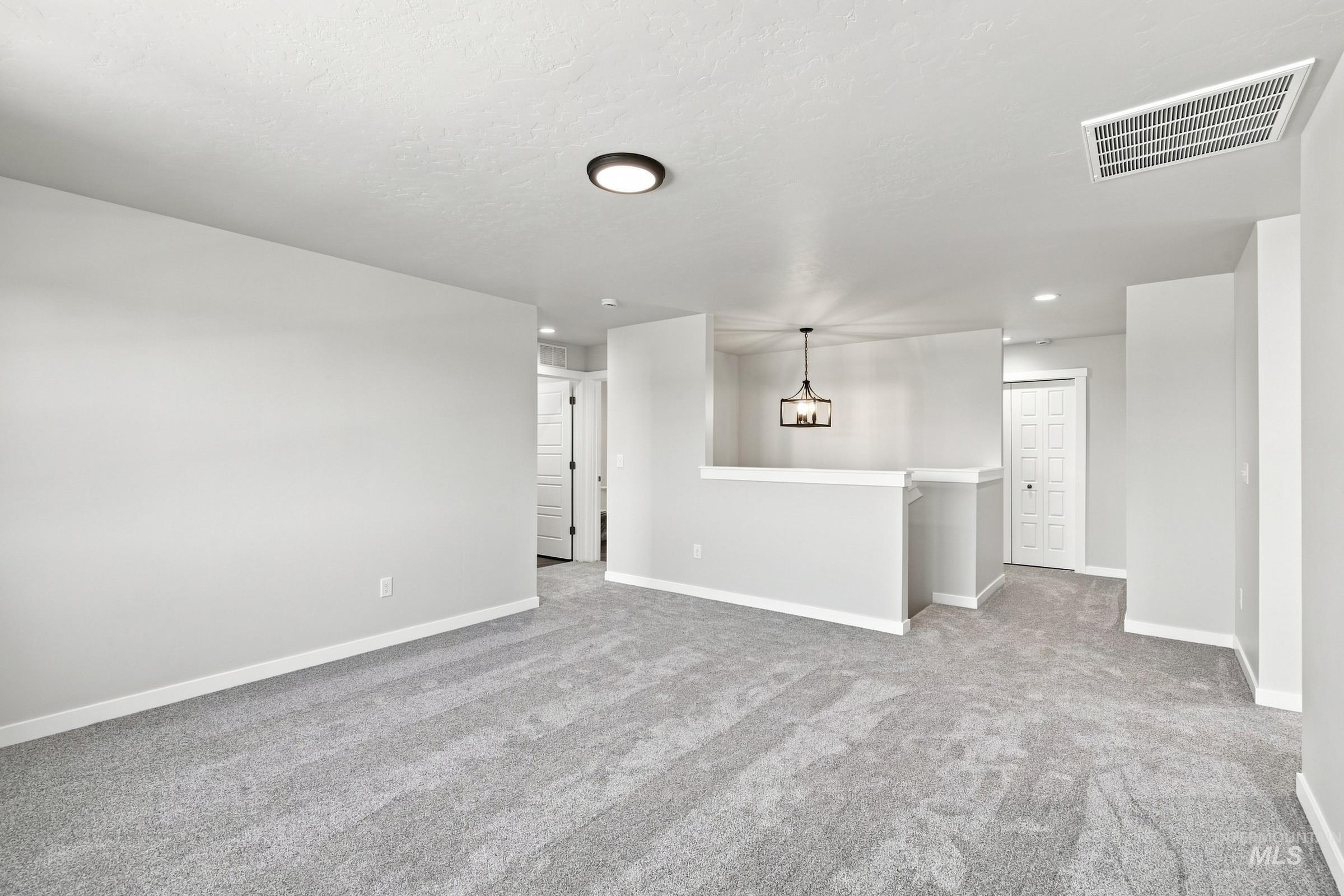 15364 Patriot Ave Property Photo 17