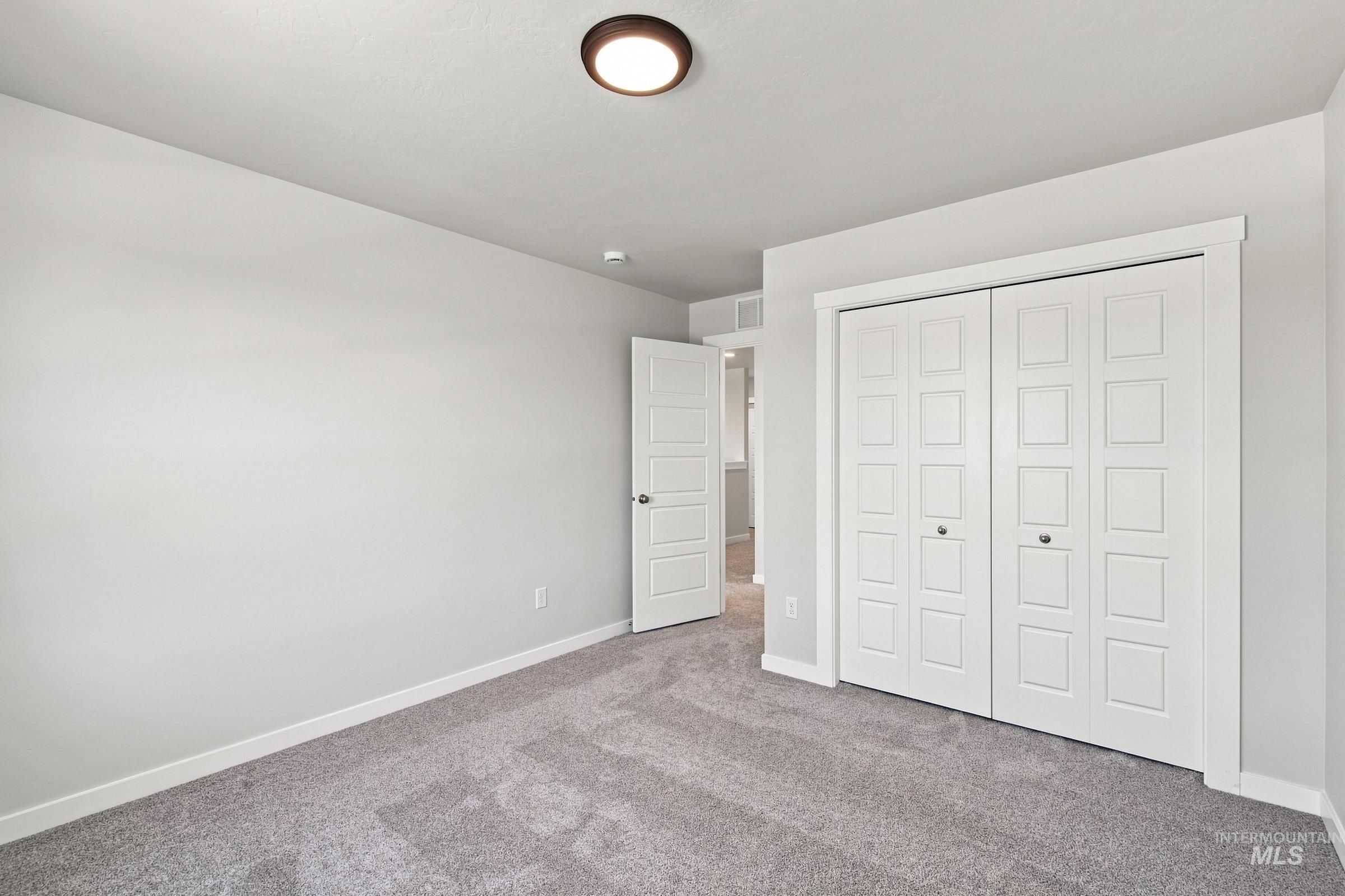 15364 Patriot Ave Property Photo 20