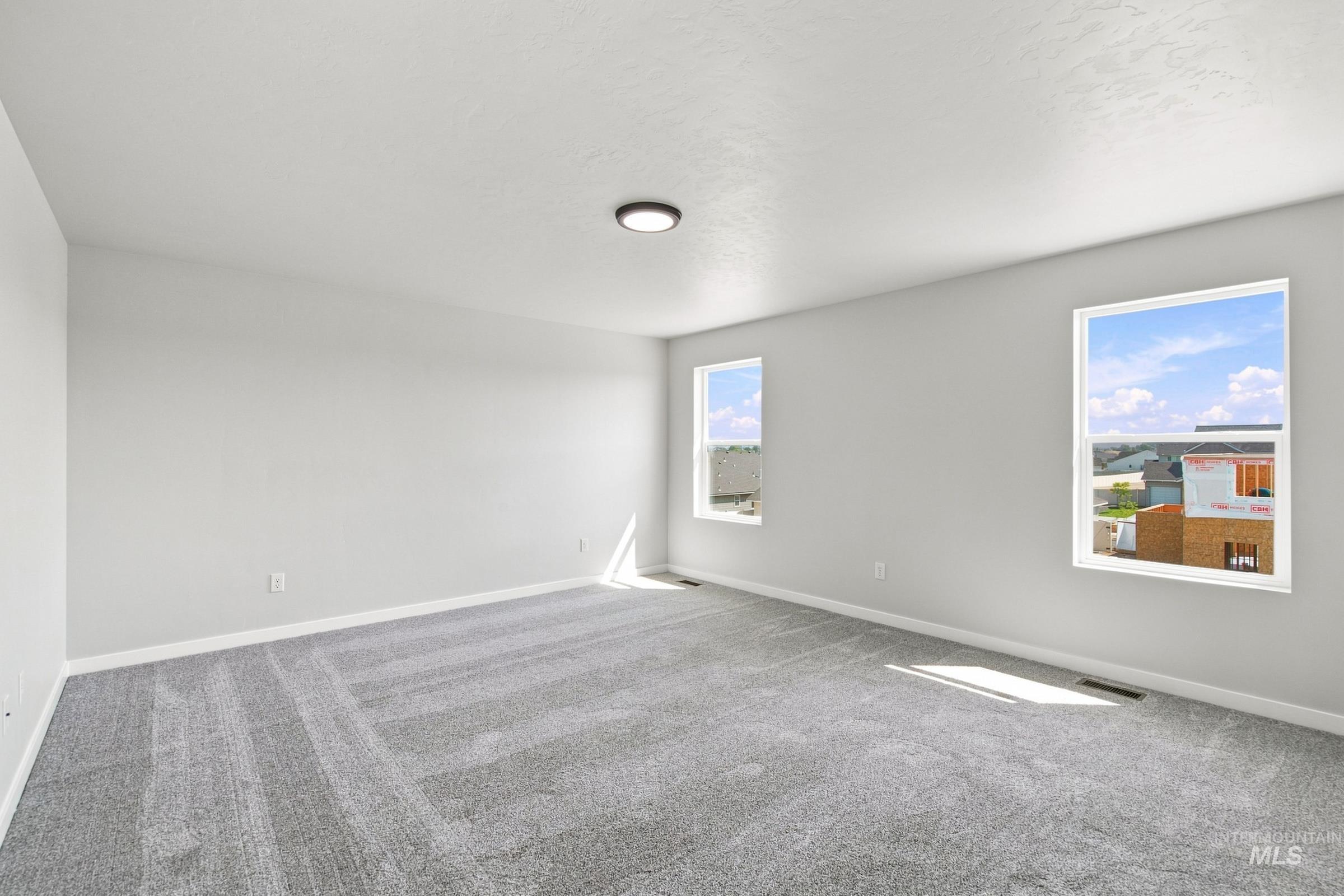 15364 Patriot Ave Property Photo 27