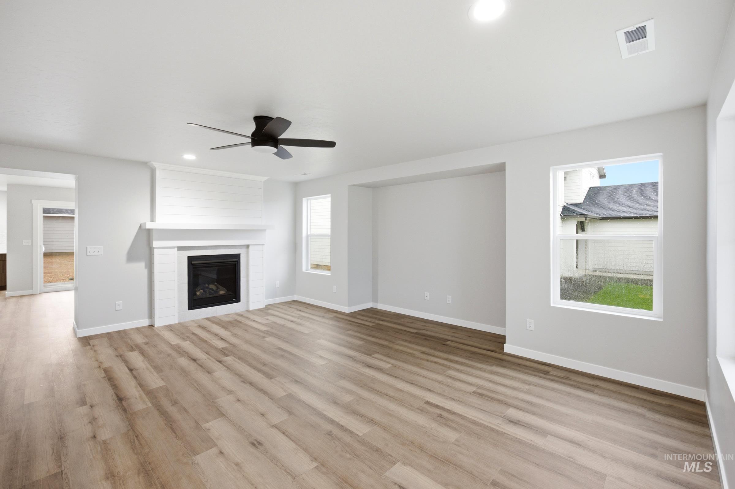 12682 Kinsella St Property Photo 8