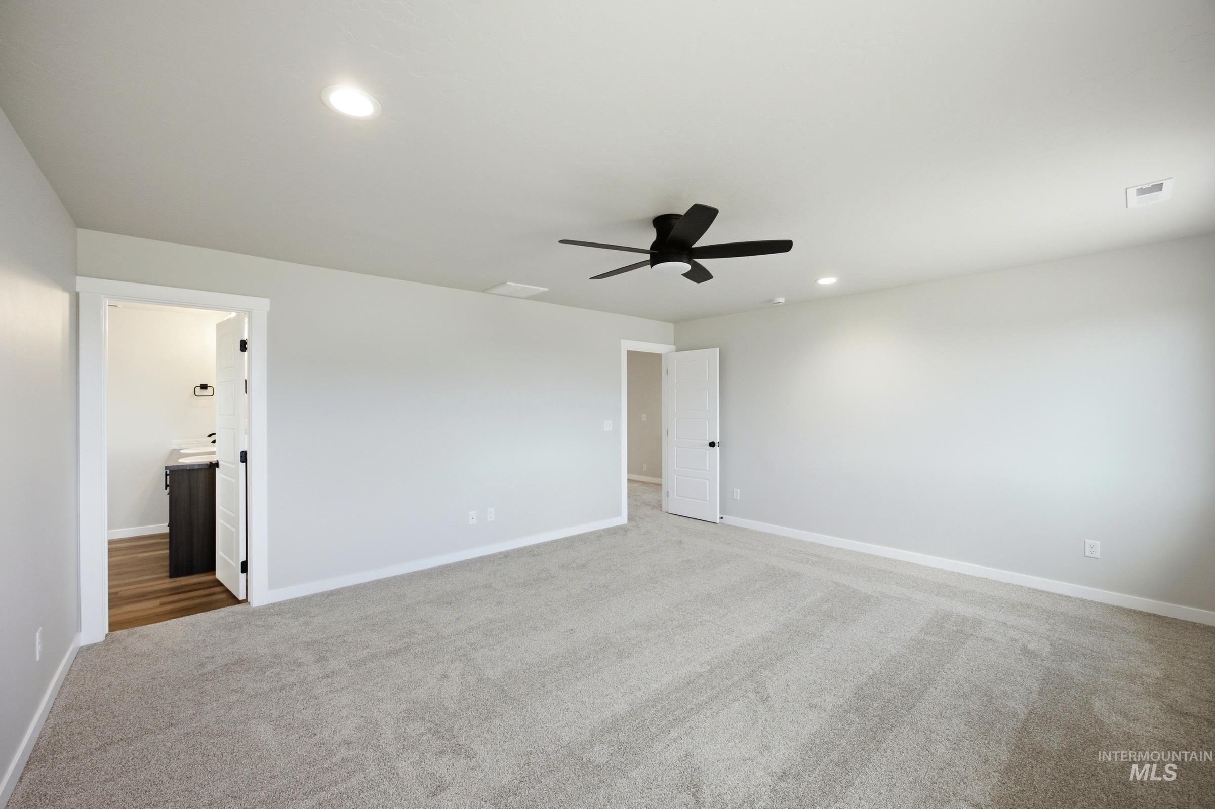12682 Kinsella St Property Photo 19
