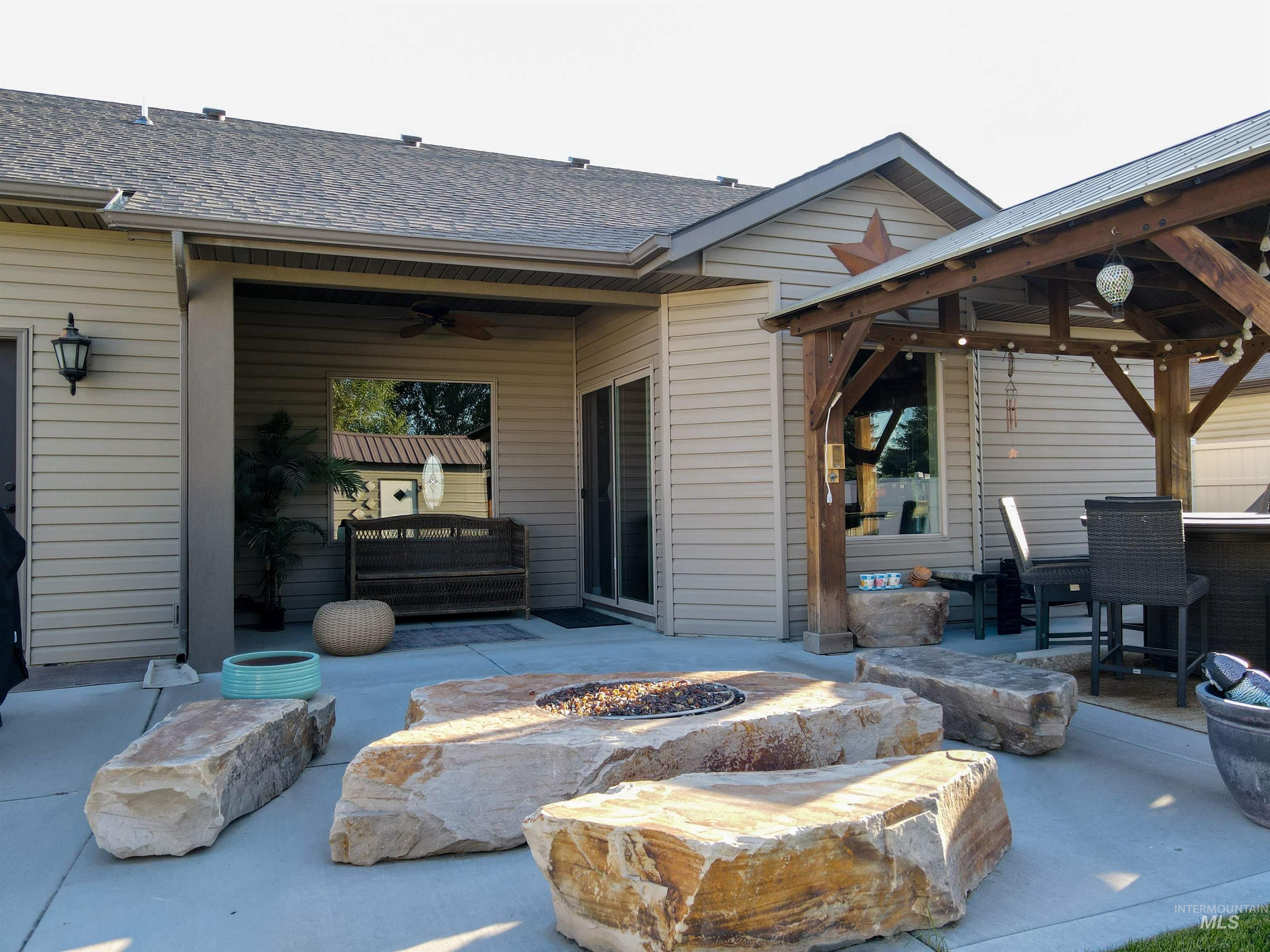 2411 Denali Drive Property Photo 4