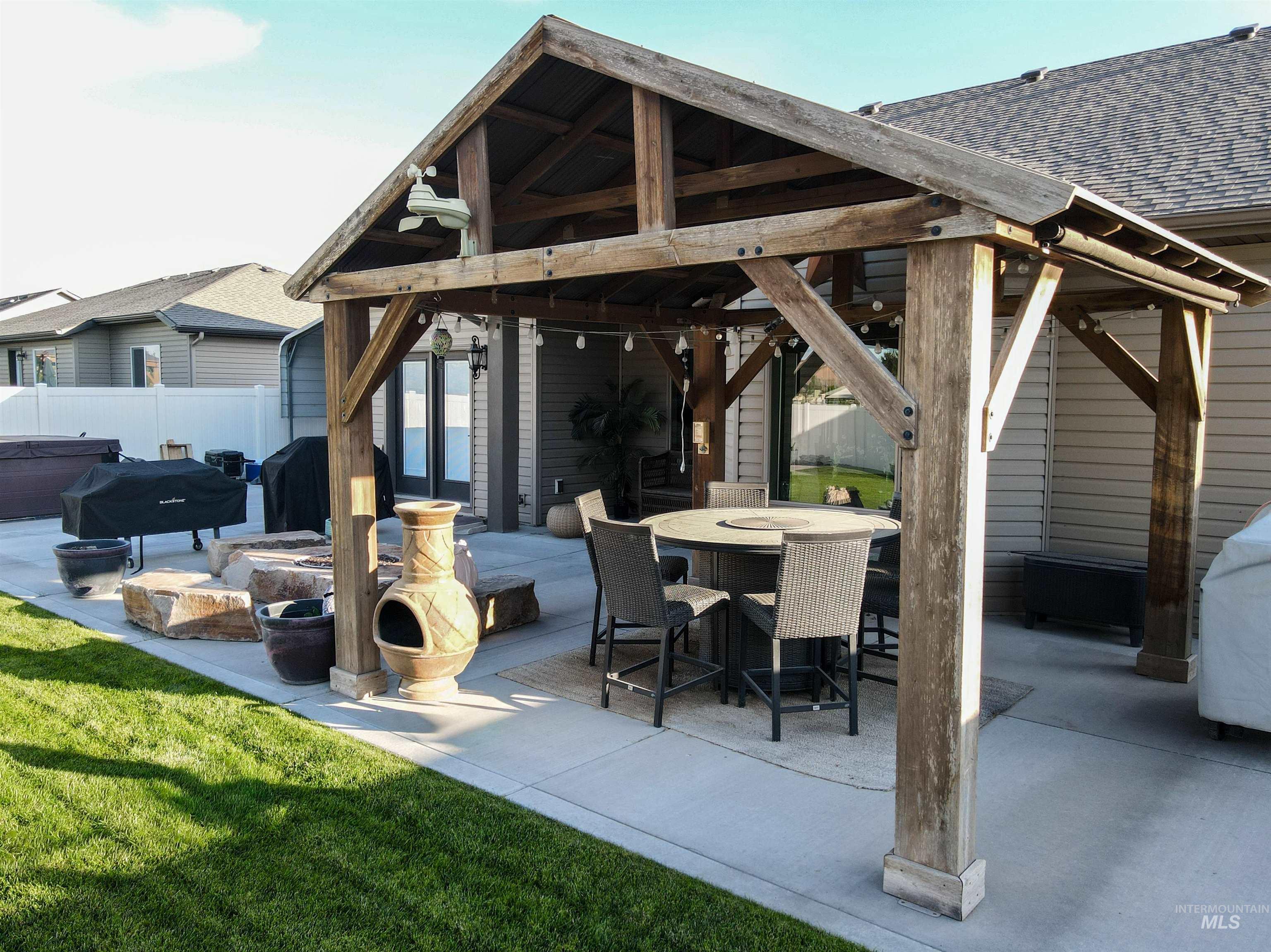 2411 Denali Drive Property Photo 5