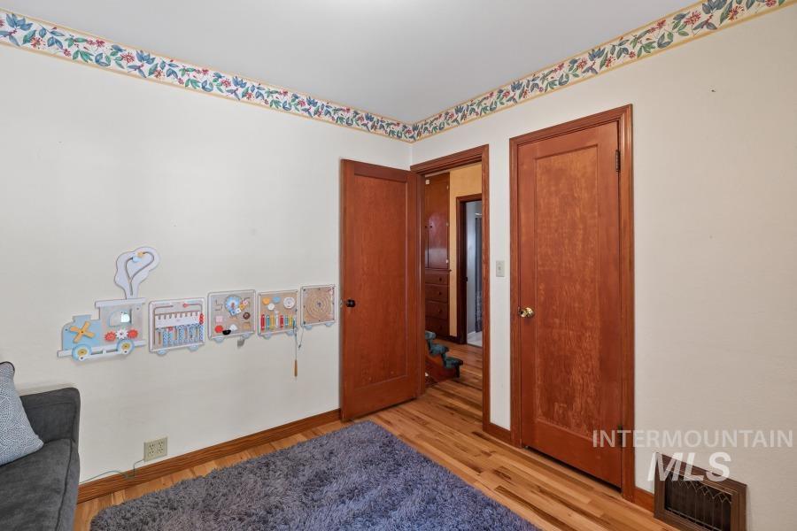 721 S Lynn Property Photo 24