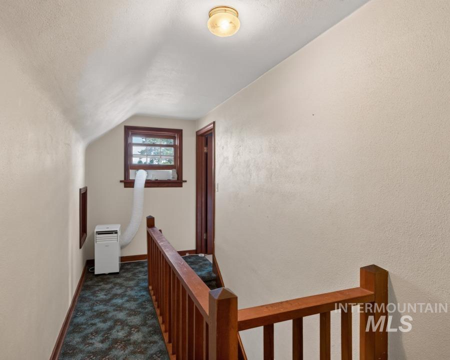 721 S Lynn Property Photo 32