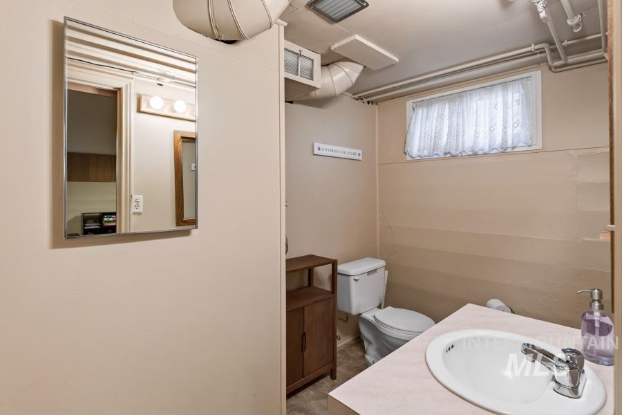 721 S Lynn Property Photo 37