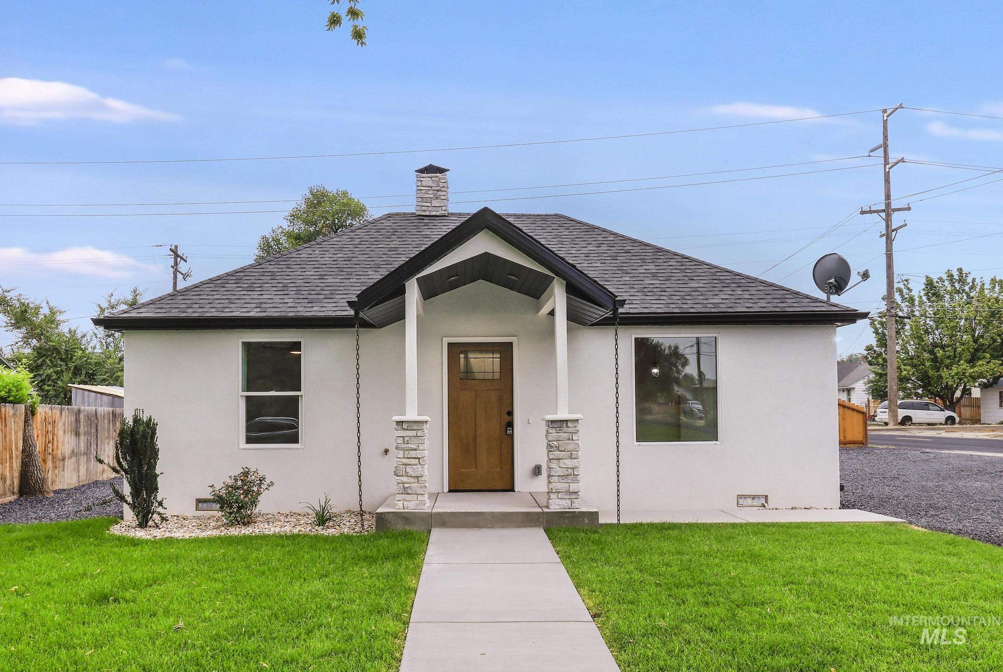 304 Van Buren Property Photo 1