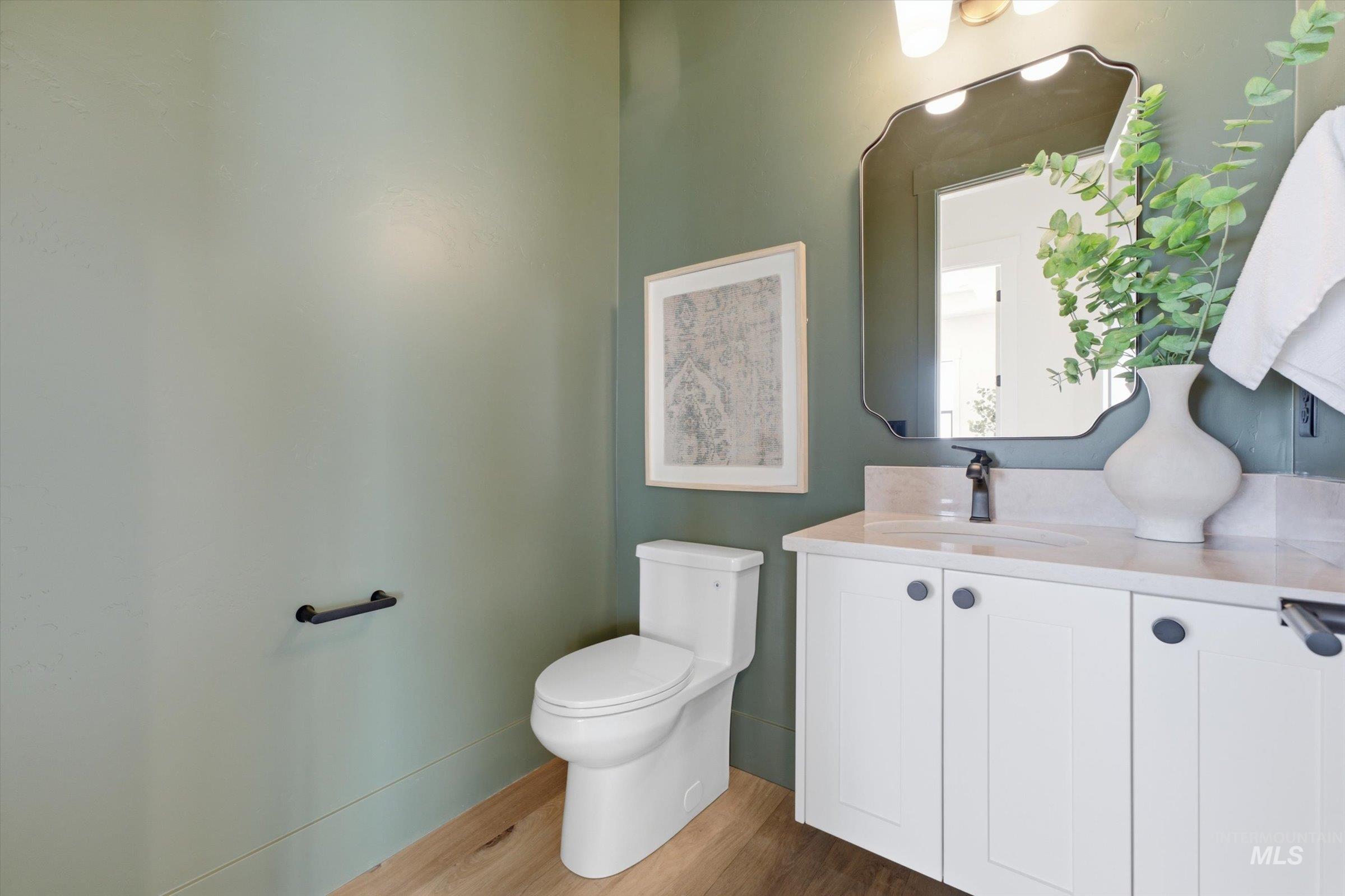 27181 Iron Horse Dr Property Photo 14