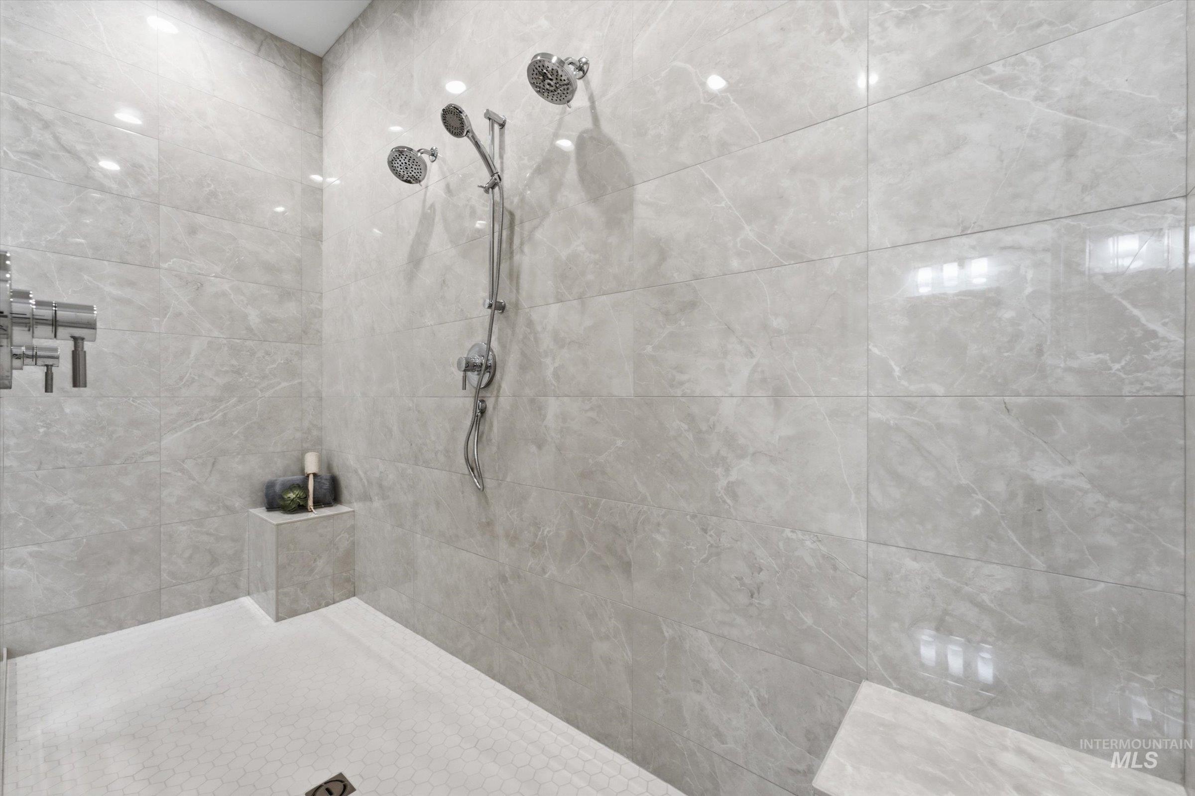 27181 Iron Horse Dr Property Photo 19