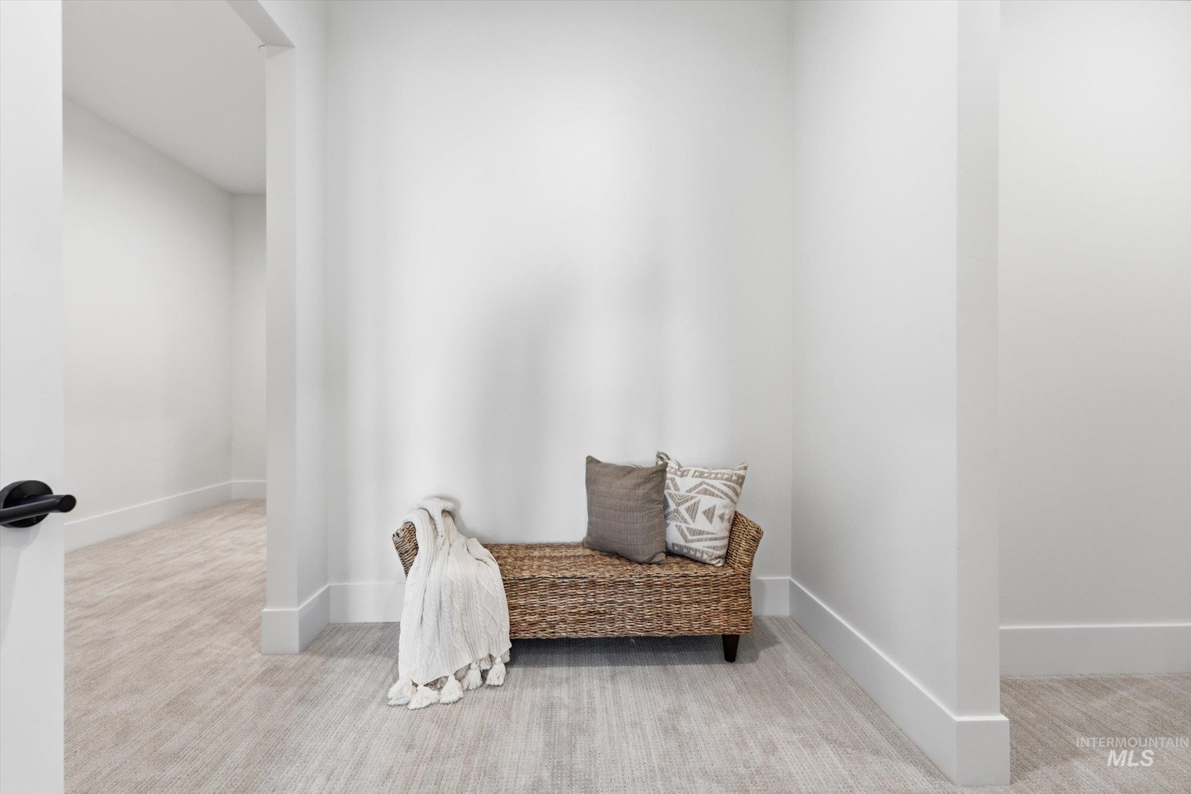 27181 Iron Horse Dr Property Photo 20