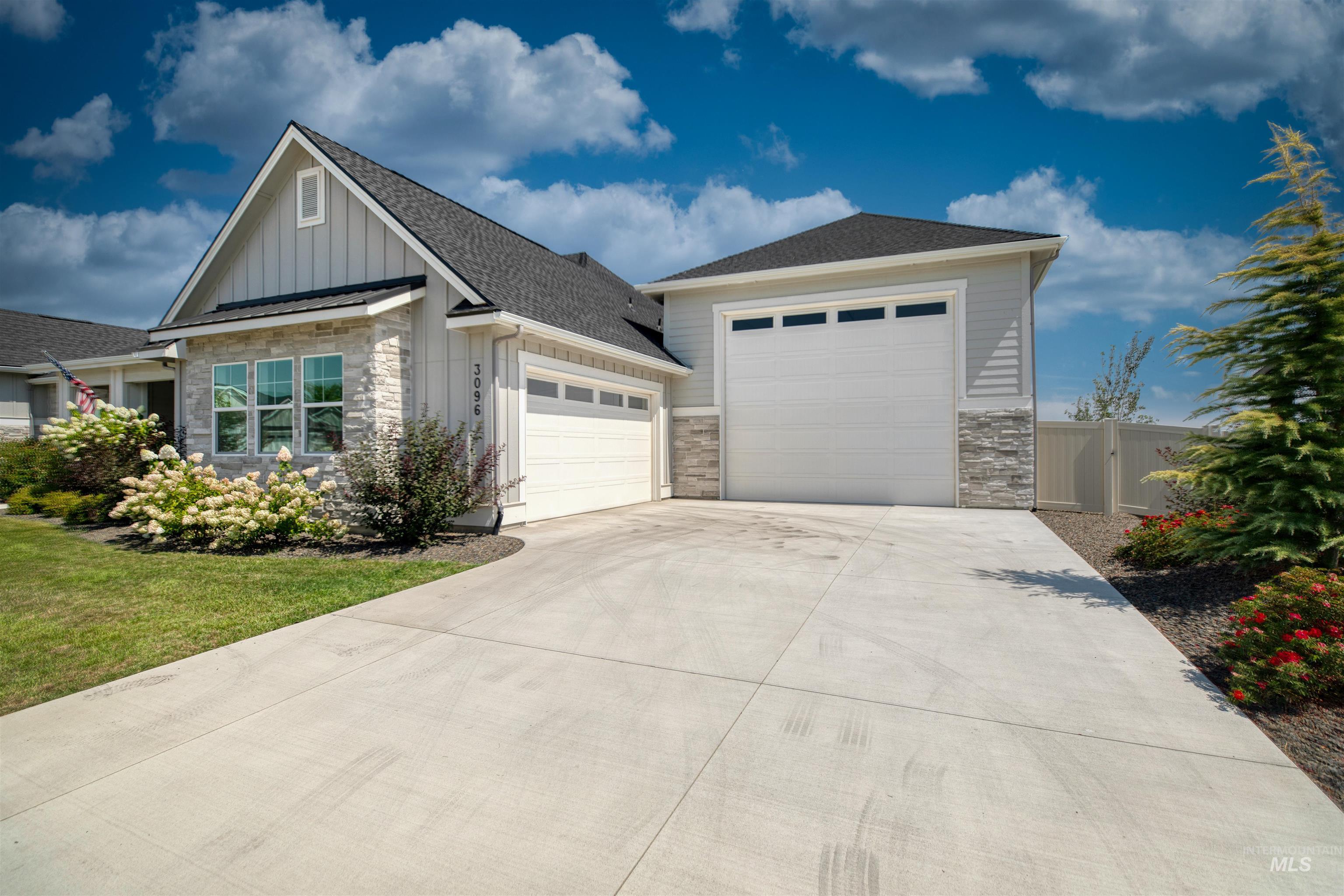 3096 Wingspan Way Property Photo 42