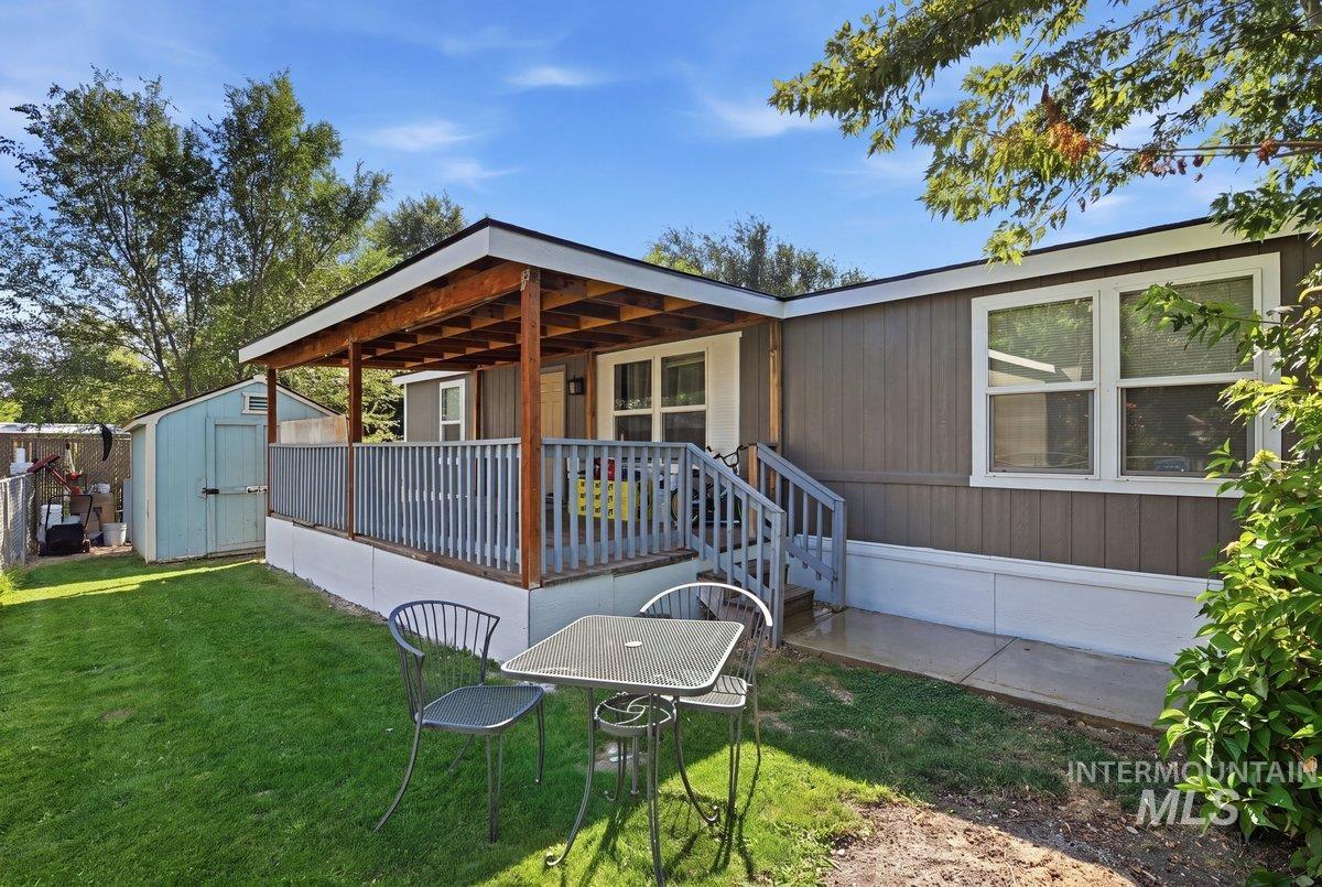 4019 Squall Valley Dr Property Photo 1