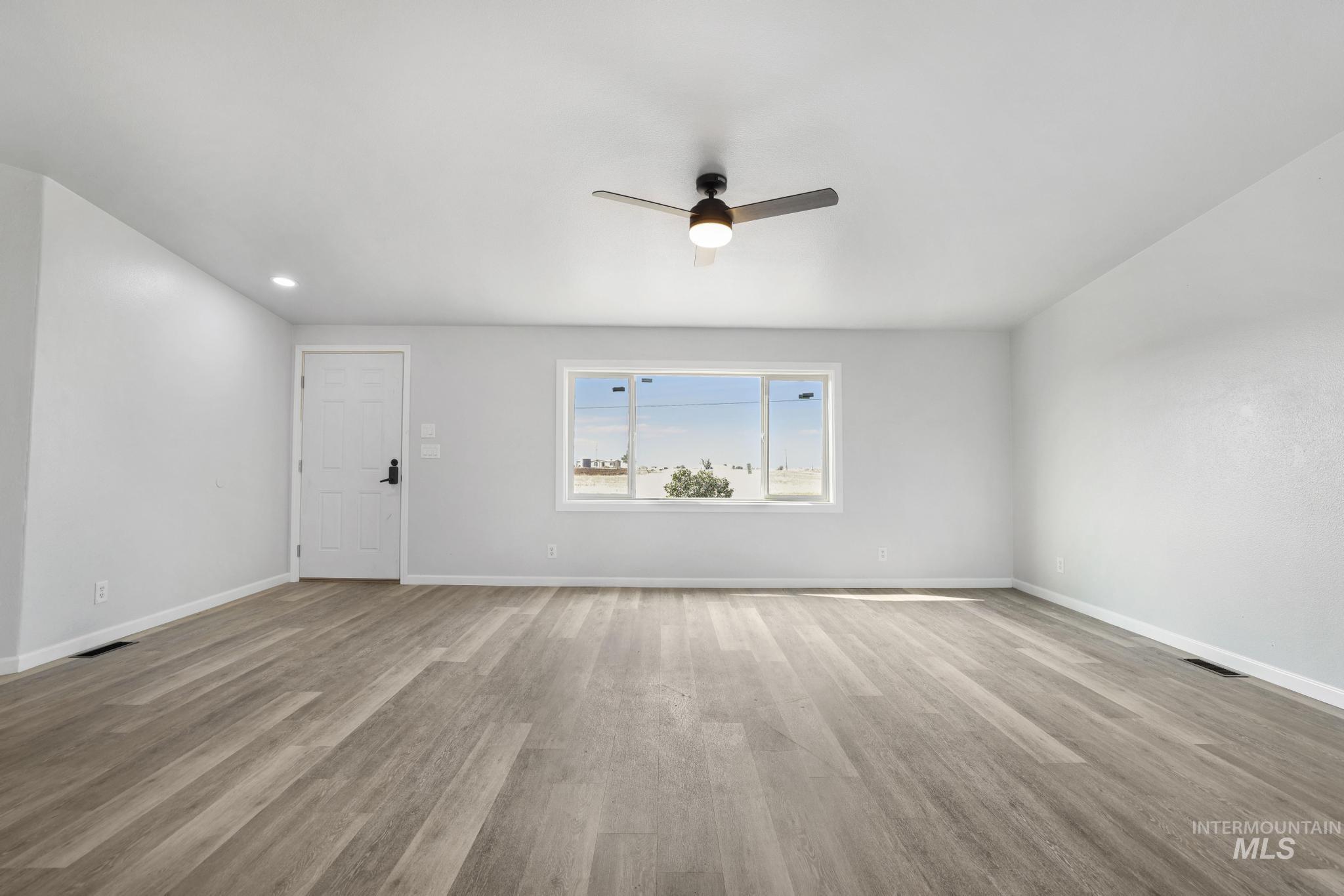 60 E 590 N Property Photo 7