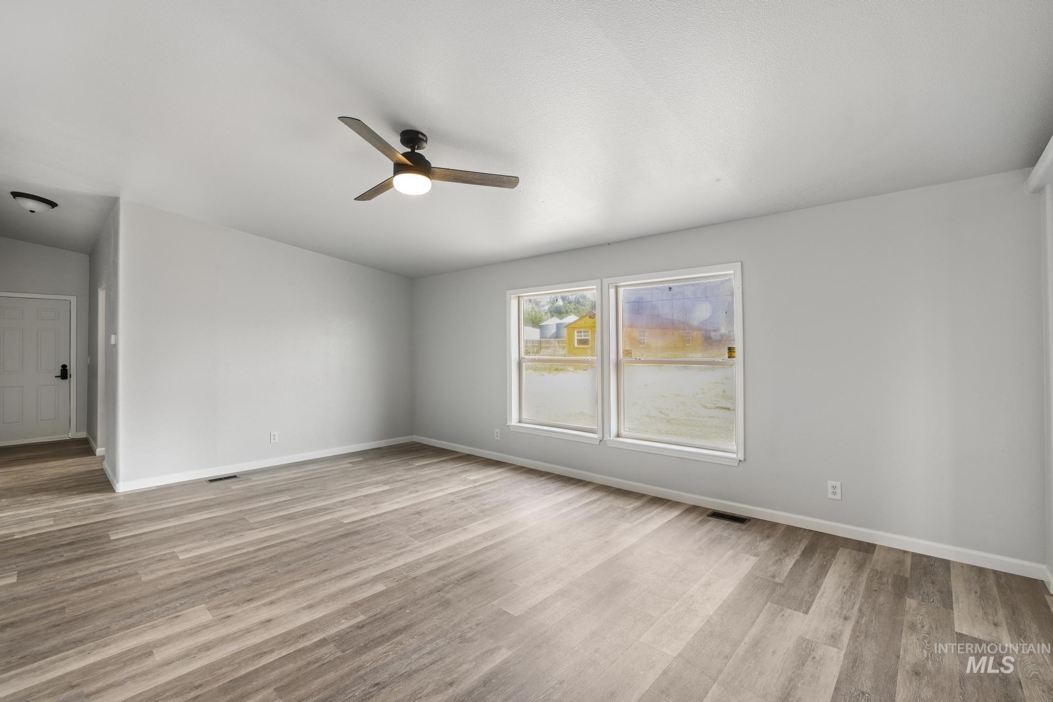 60 E 590 N Property Photo 19