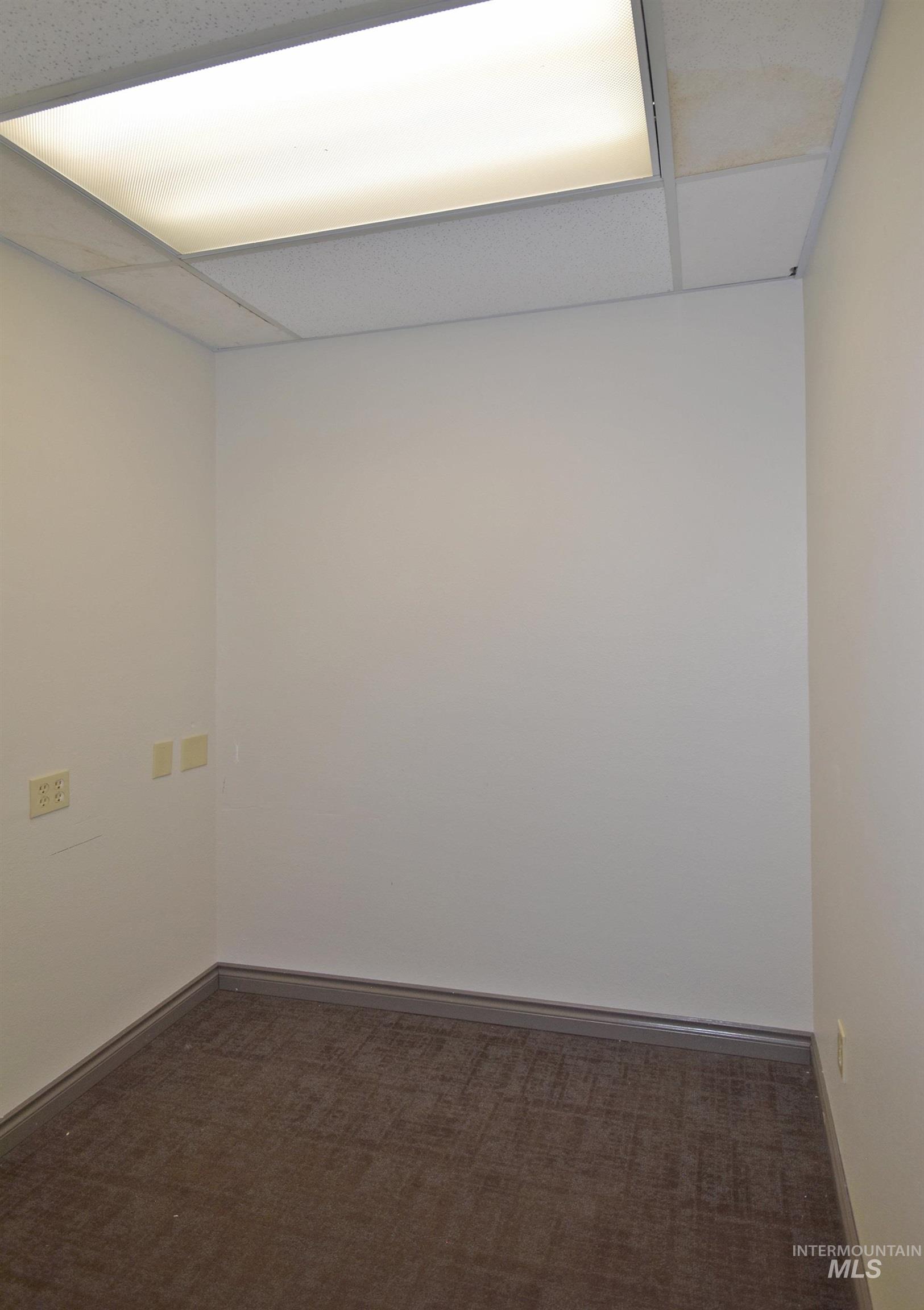 940 6th Street Property Photo 12