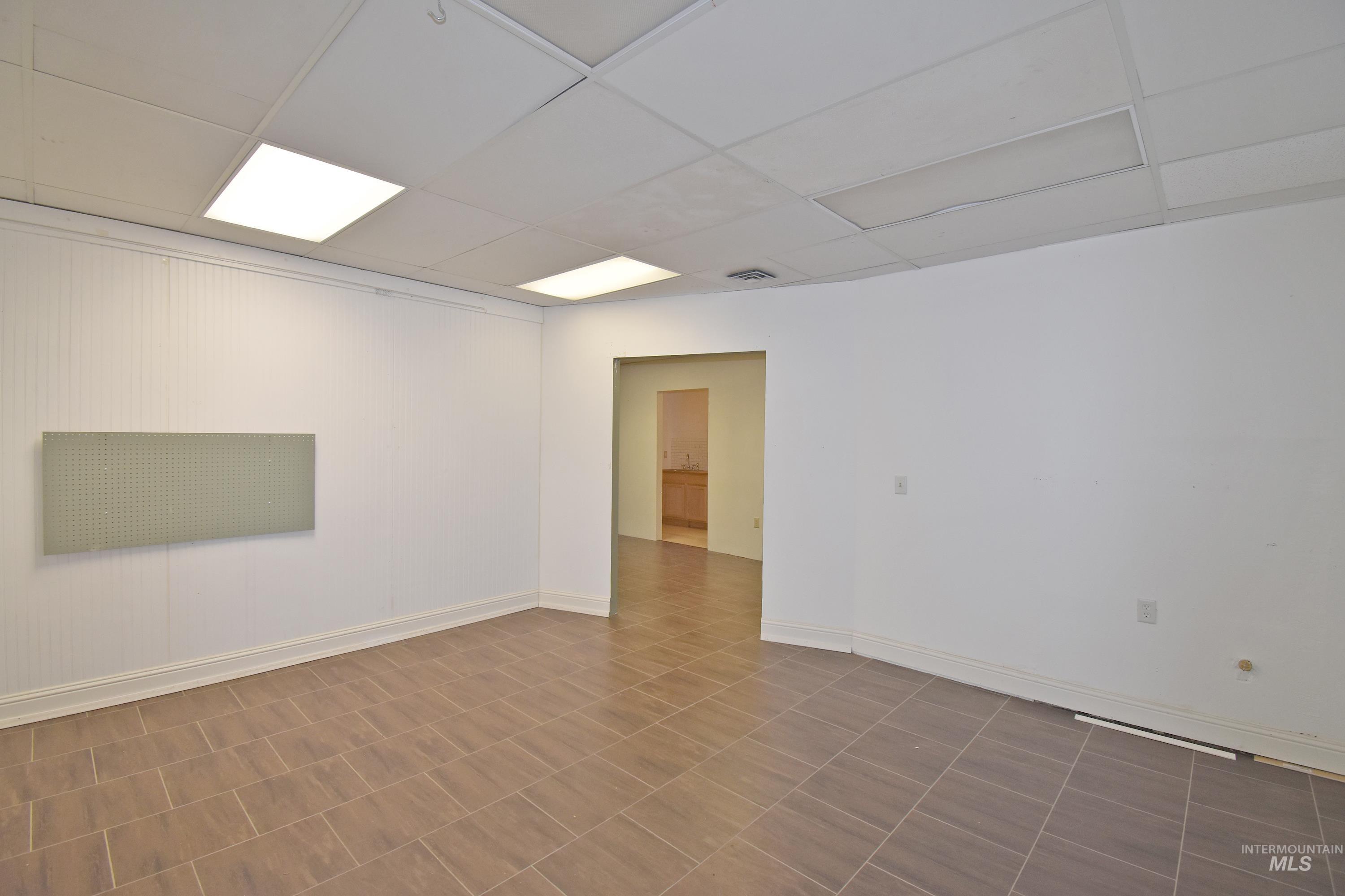 940 6th Street Property Photo 17