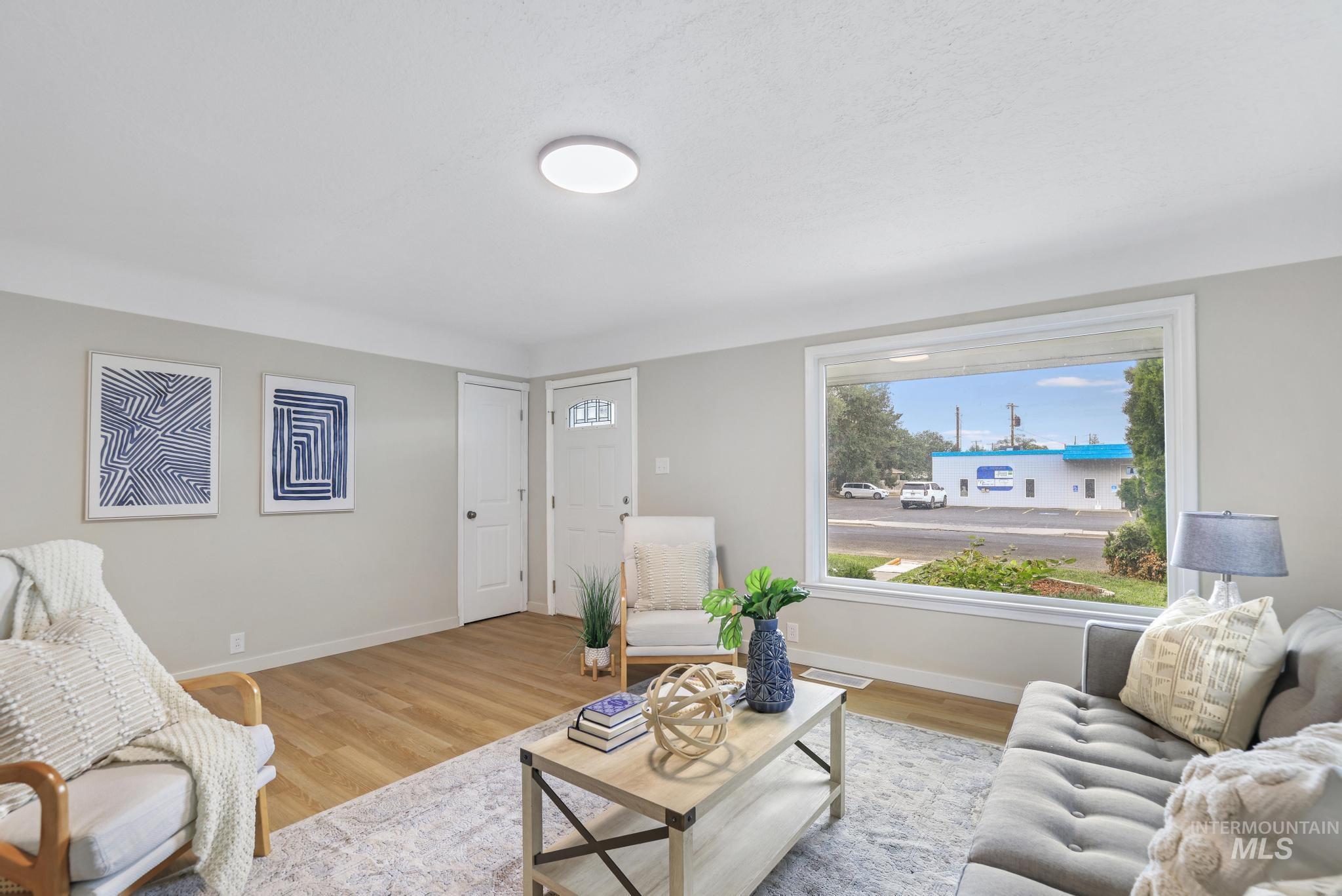 474 Polk St. Property Photo 8