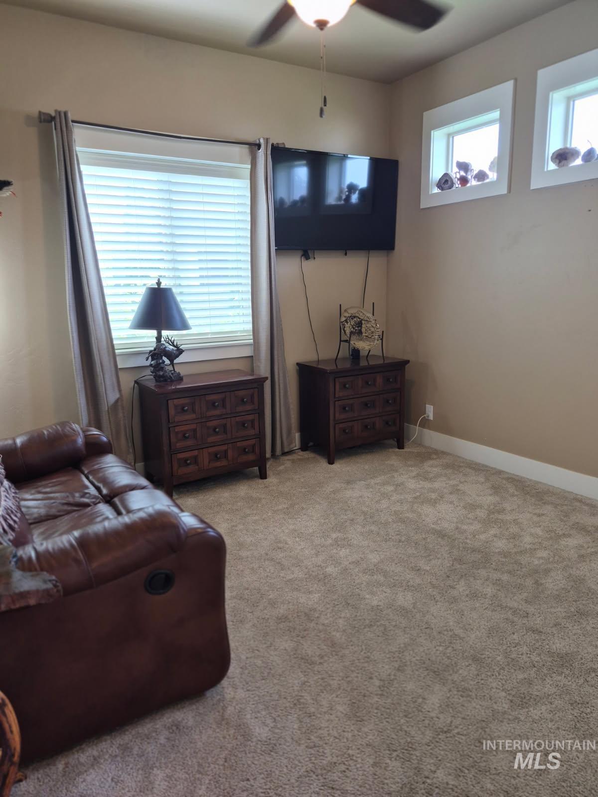 4721 Middlesboro Property Photo 26