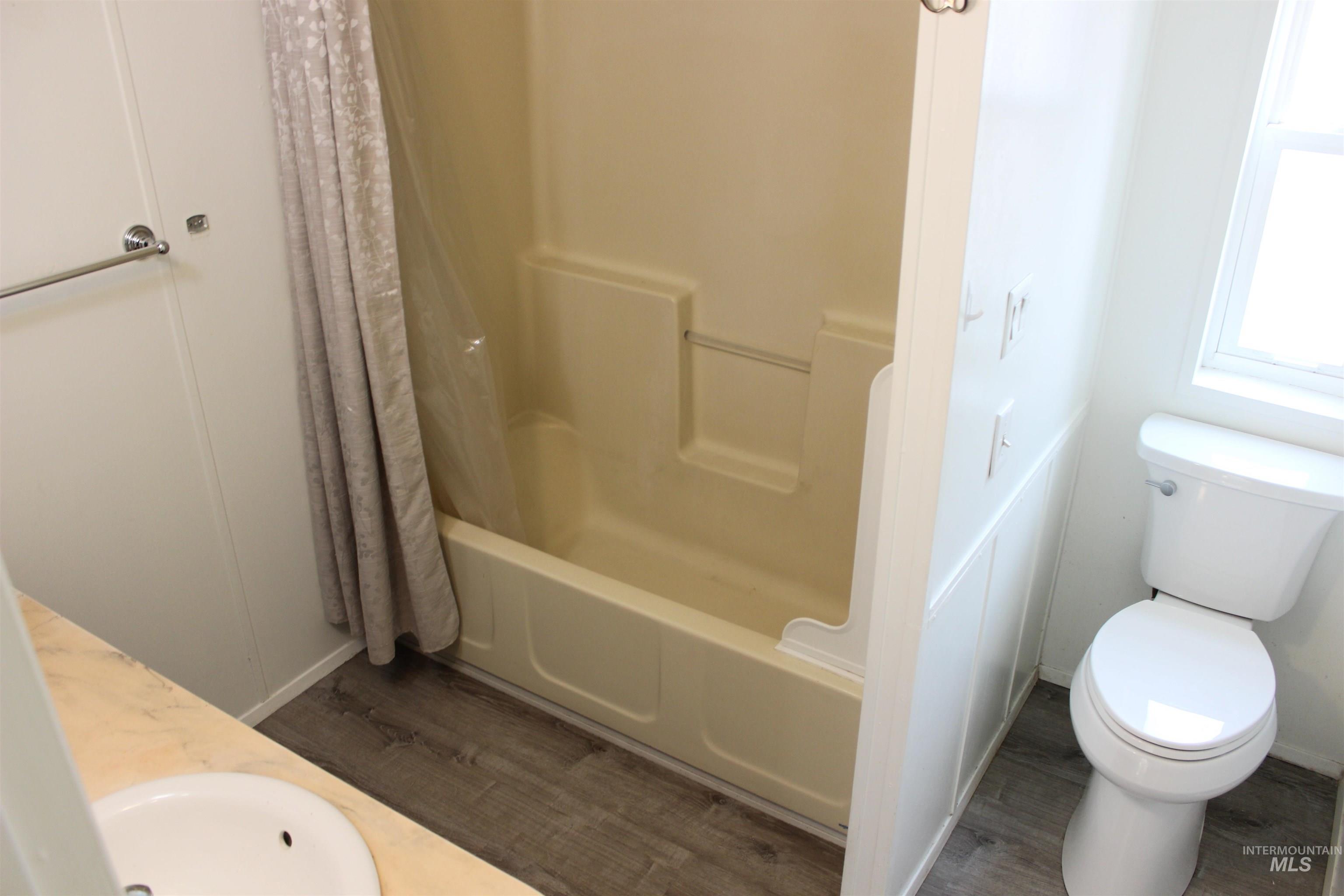 631 Preston Avenue Property Photo 10