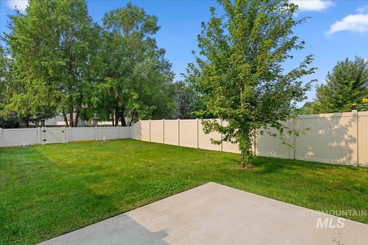 873 W Apple Pine St Property Photo 30