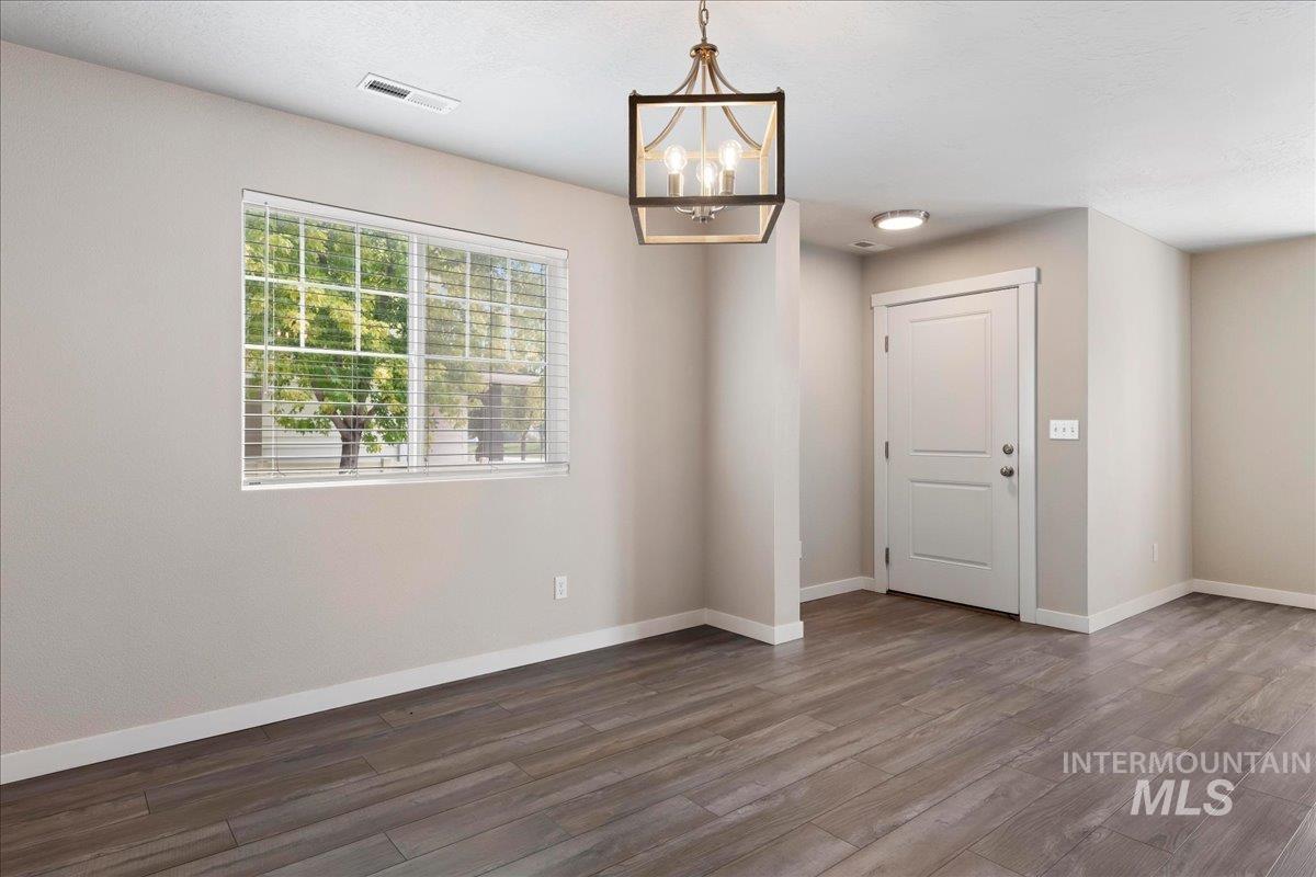 2488 E Blue Tick Street Property Photo 6