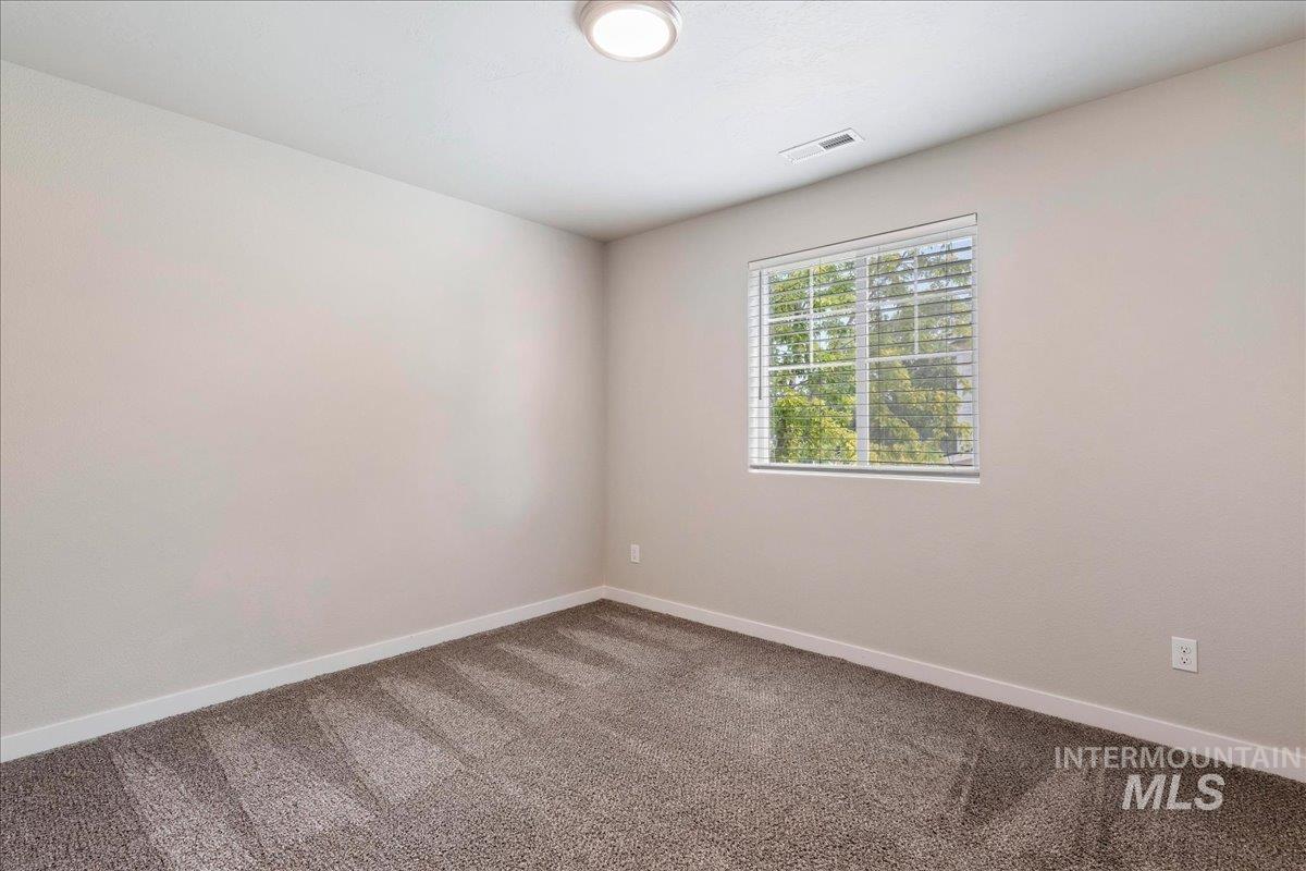 2488 E Blue Tick Street Property Photo 12