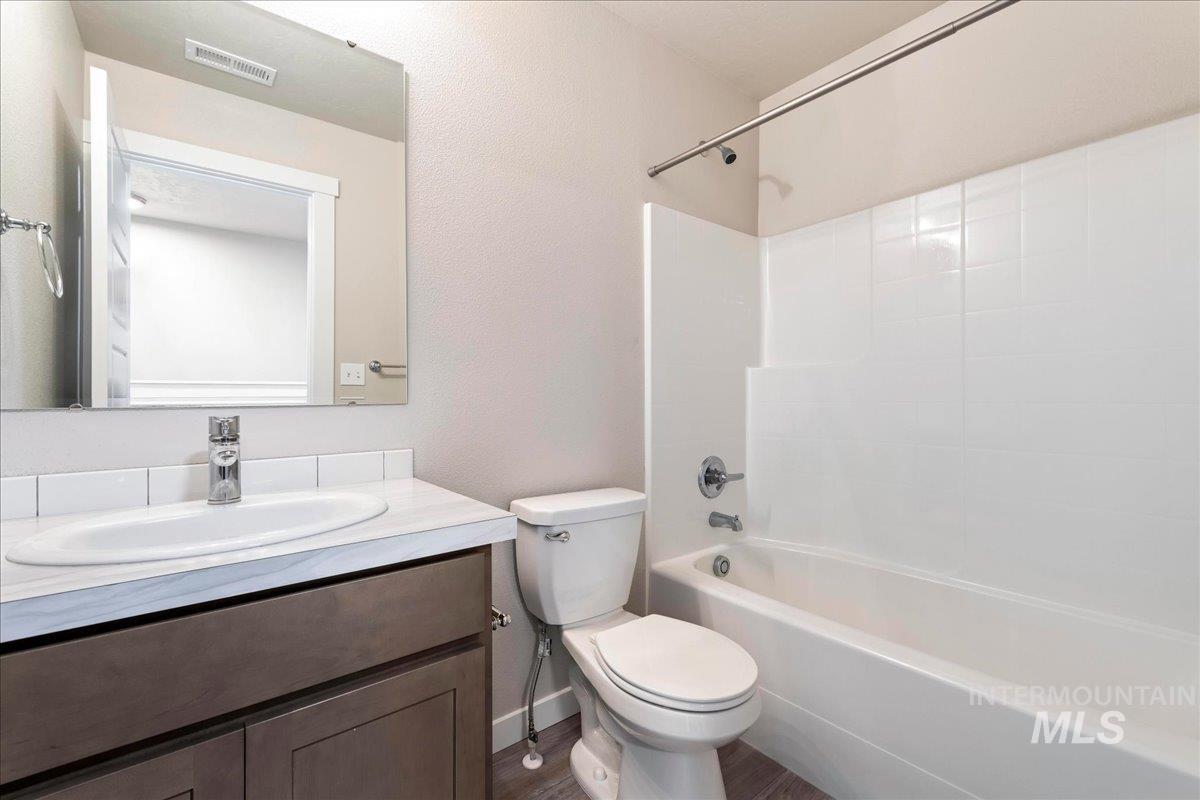 2488 E Blue Tick Street Property Photo 16