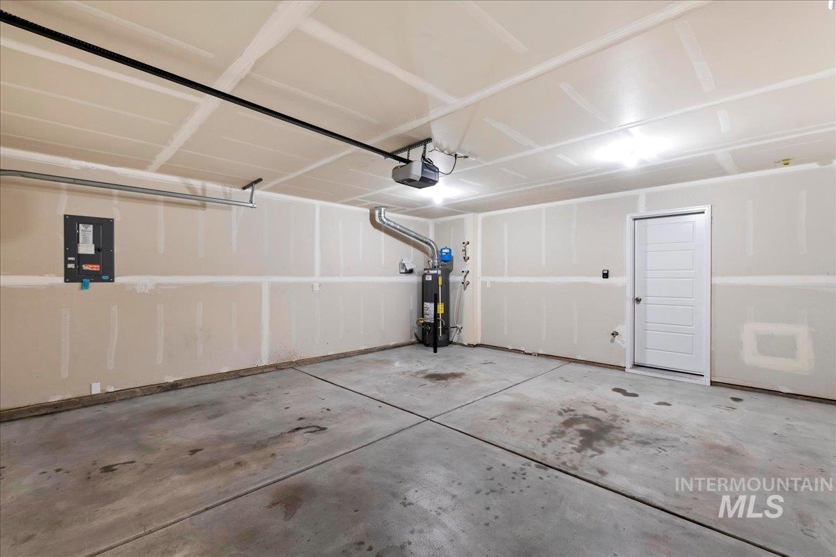 2488 E Blue Tick Street Property Photo 18