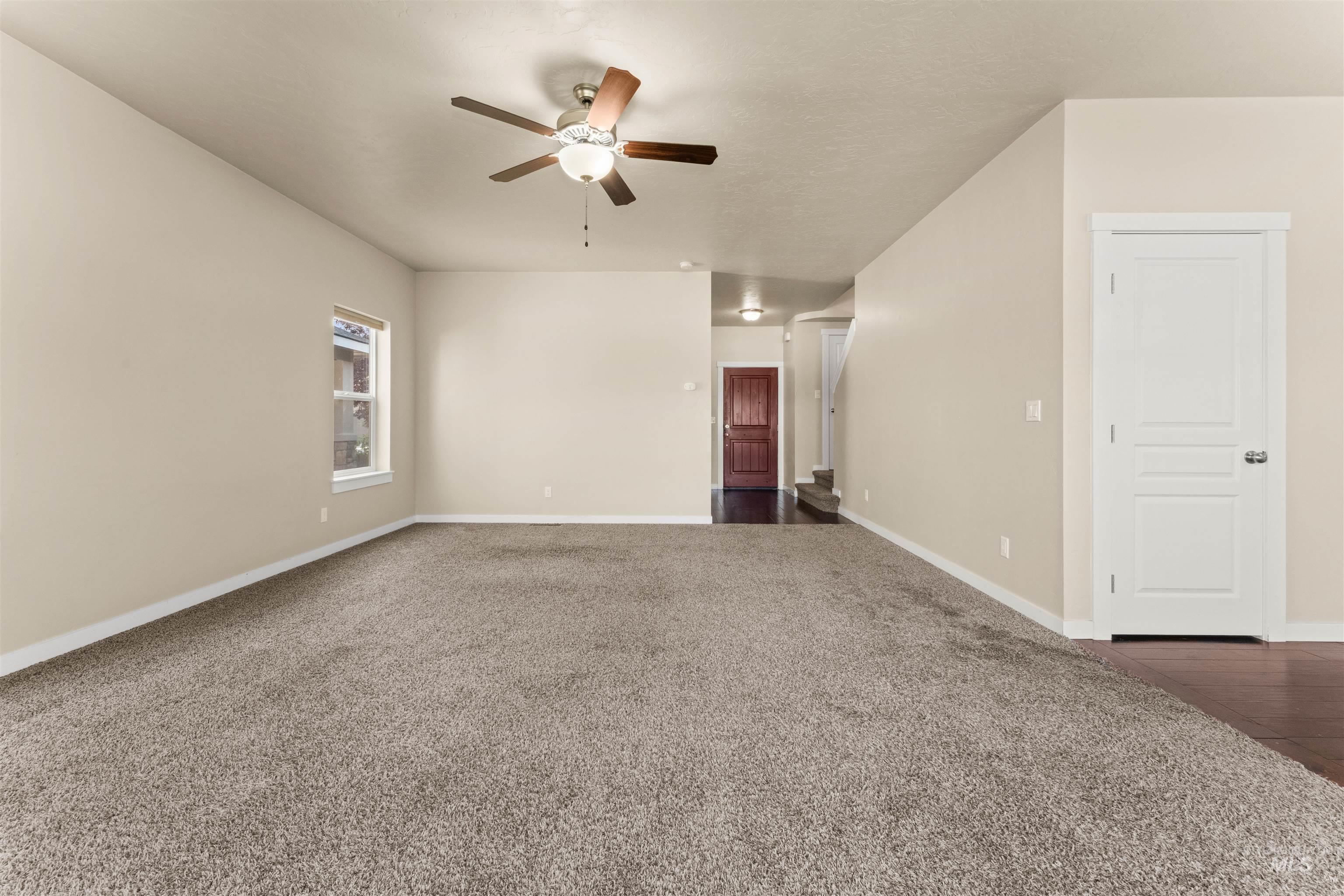 3341 S Arno Ave Property Photo 8