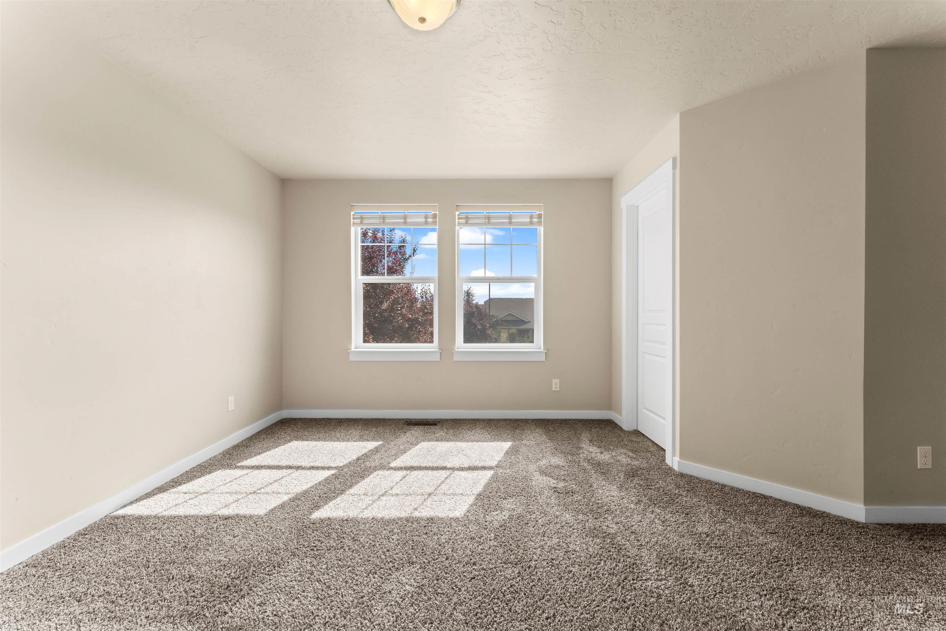 3341 S Arno Ave Property Photo 33
