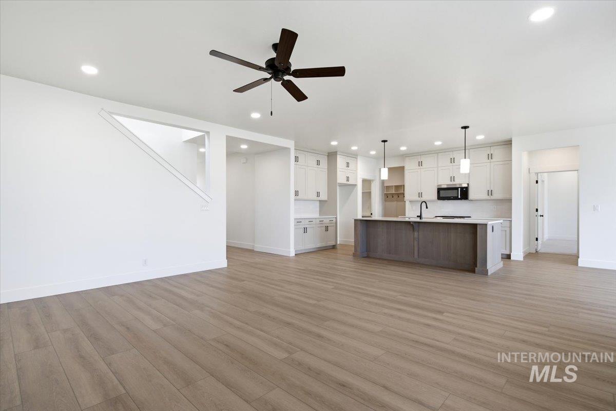 4420 E Dillinger St Property Photo 6