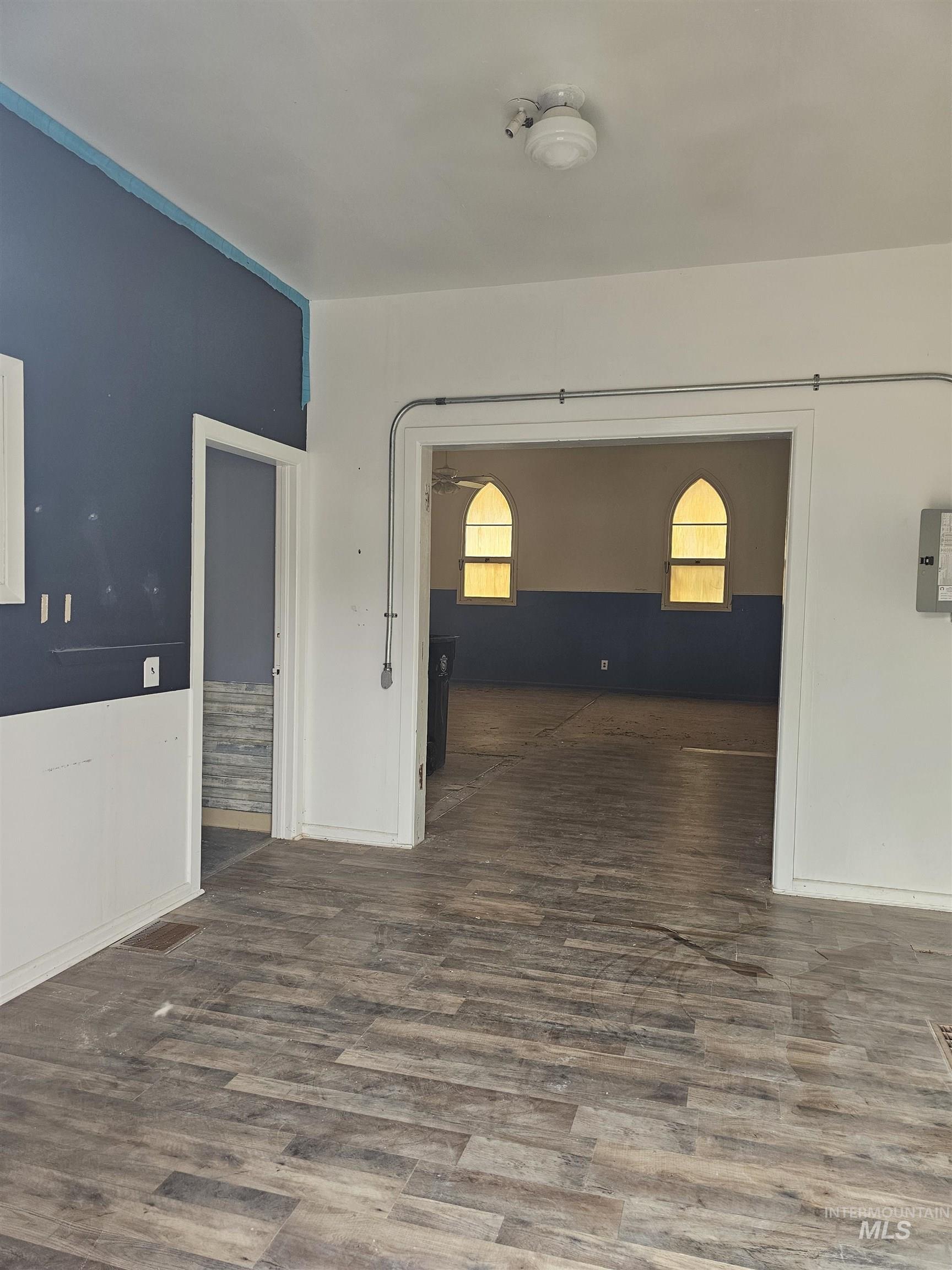 197 W 2nd Avenue Property Photo 20