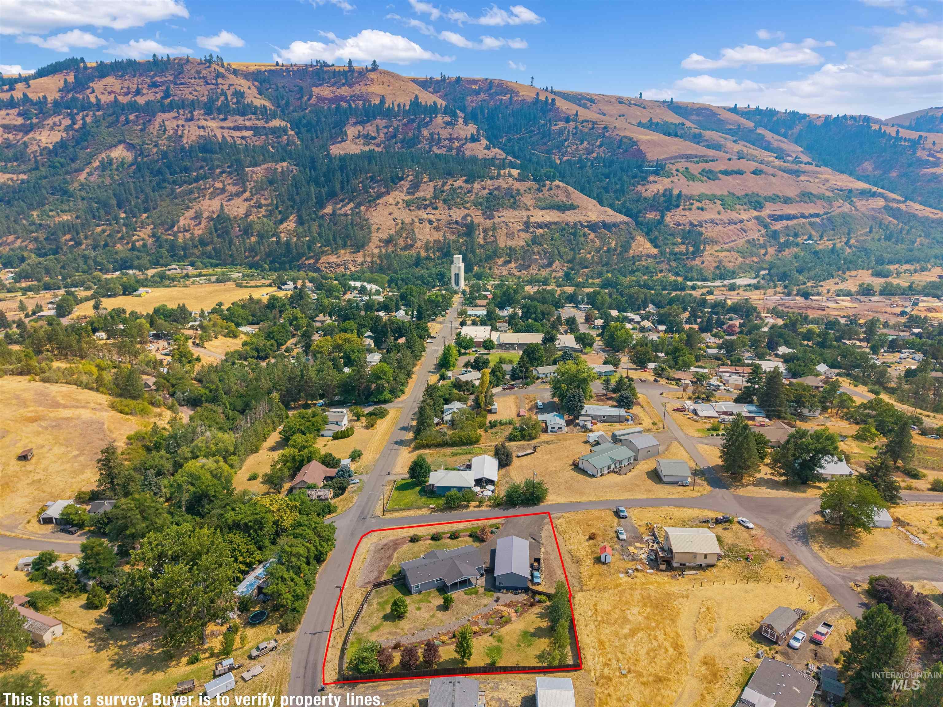311 Mccall Street Property Photo 6