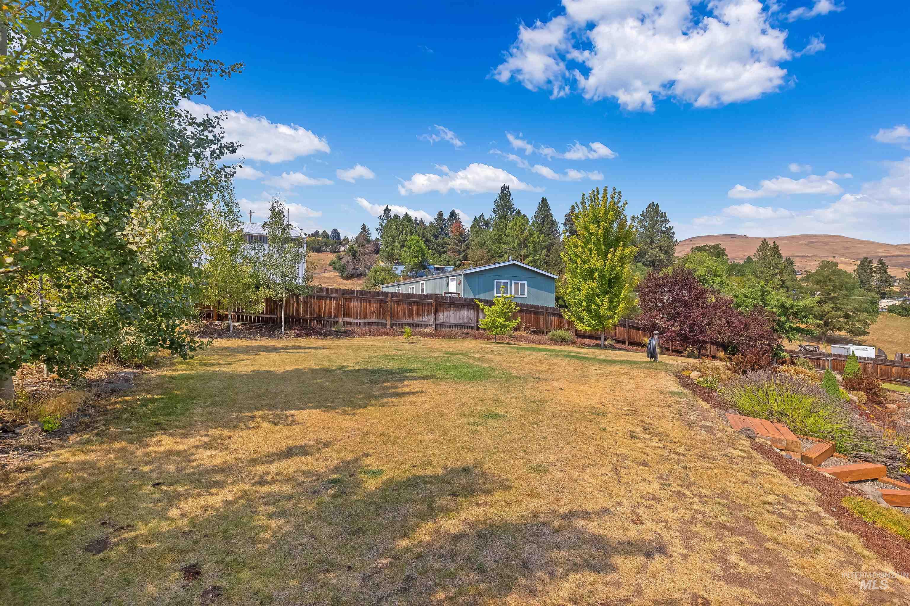 311 Mccall Street Property Photo 30