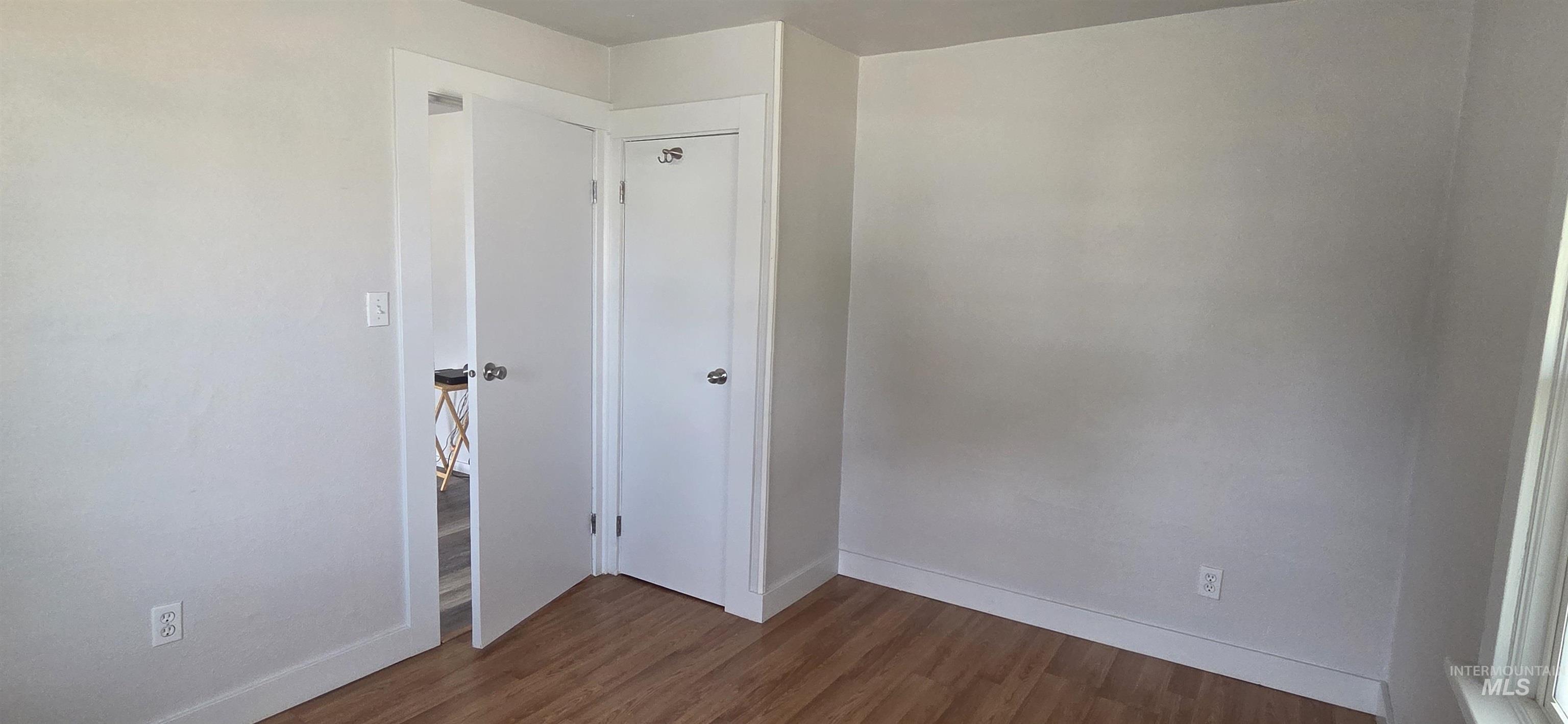 616 8th Property Photo 17