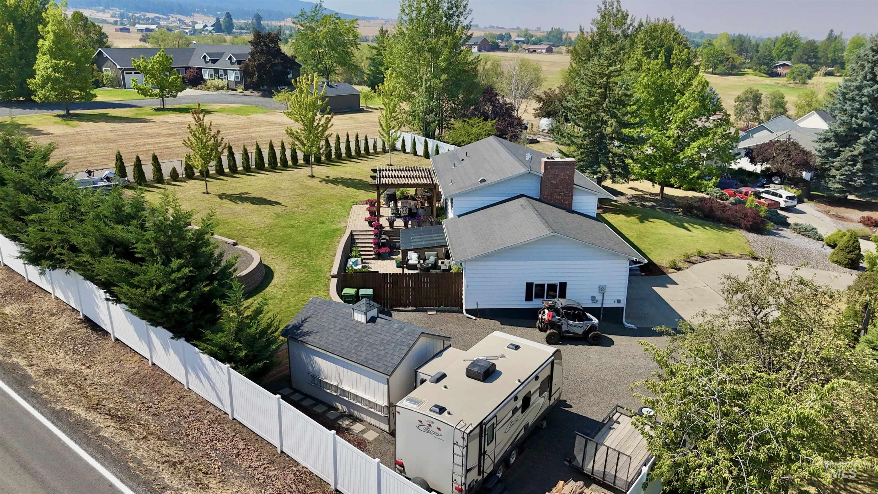 636 Dawn Drive Property Photo 4