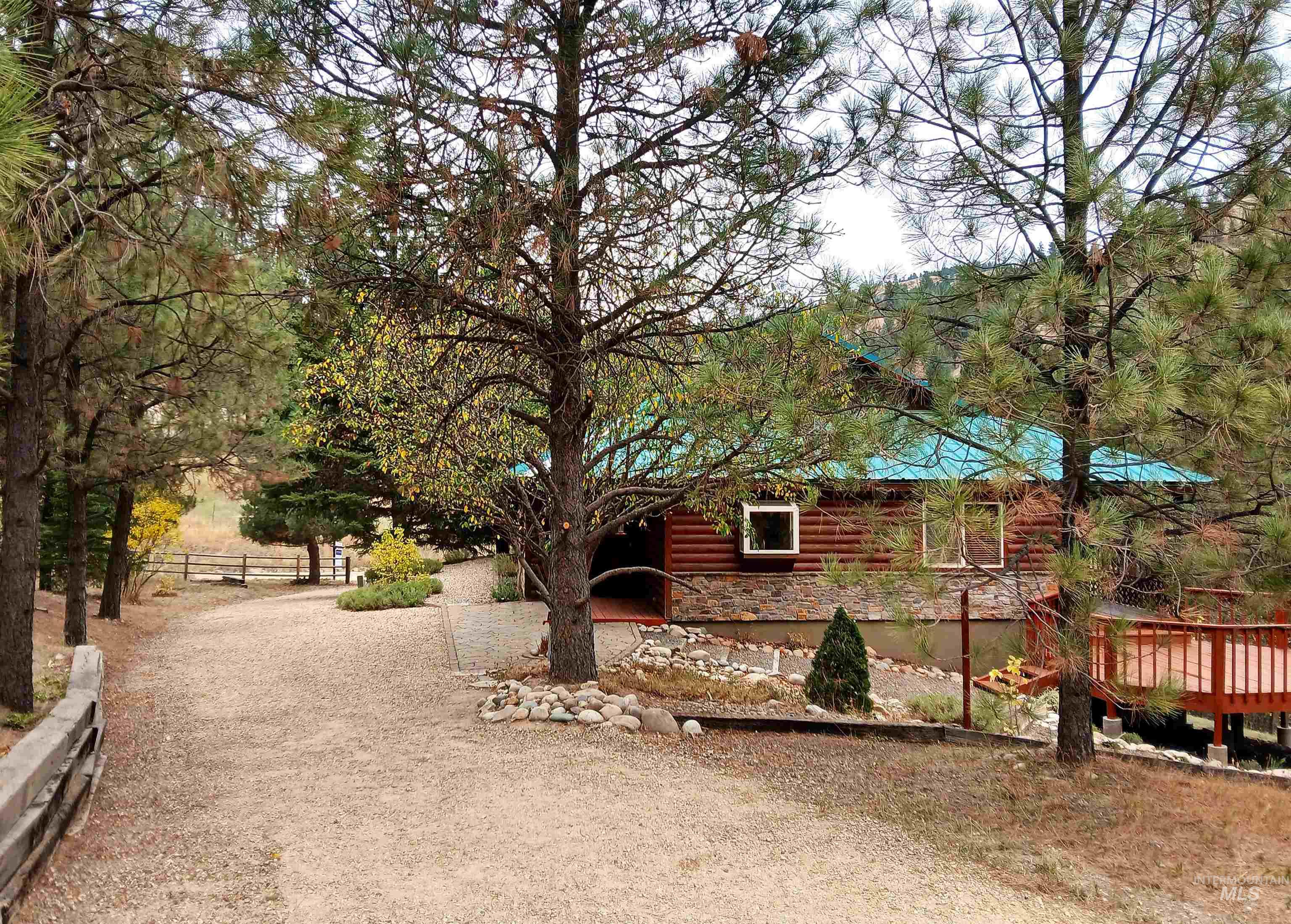 67 Wilderness Ranch Rd Property Photo 1