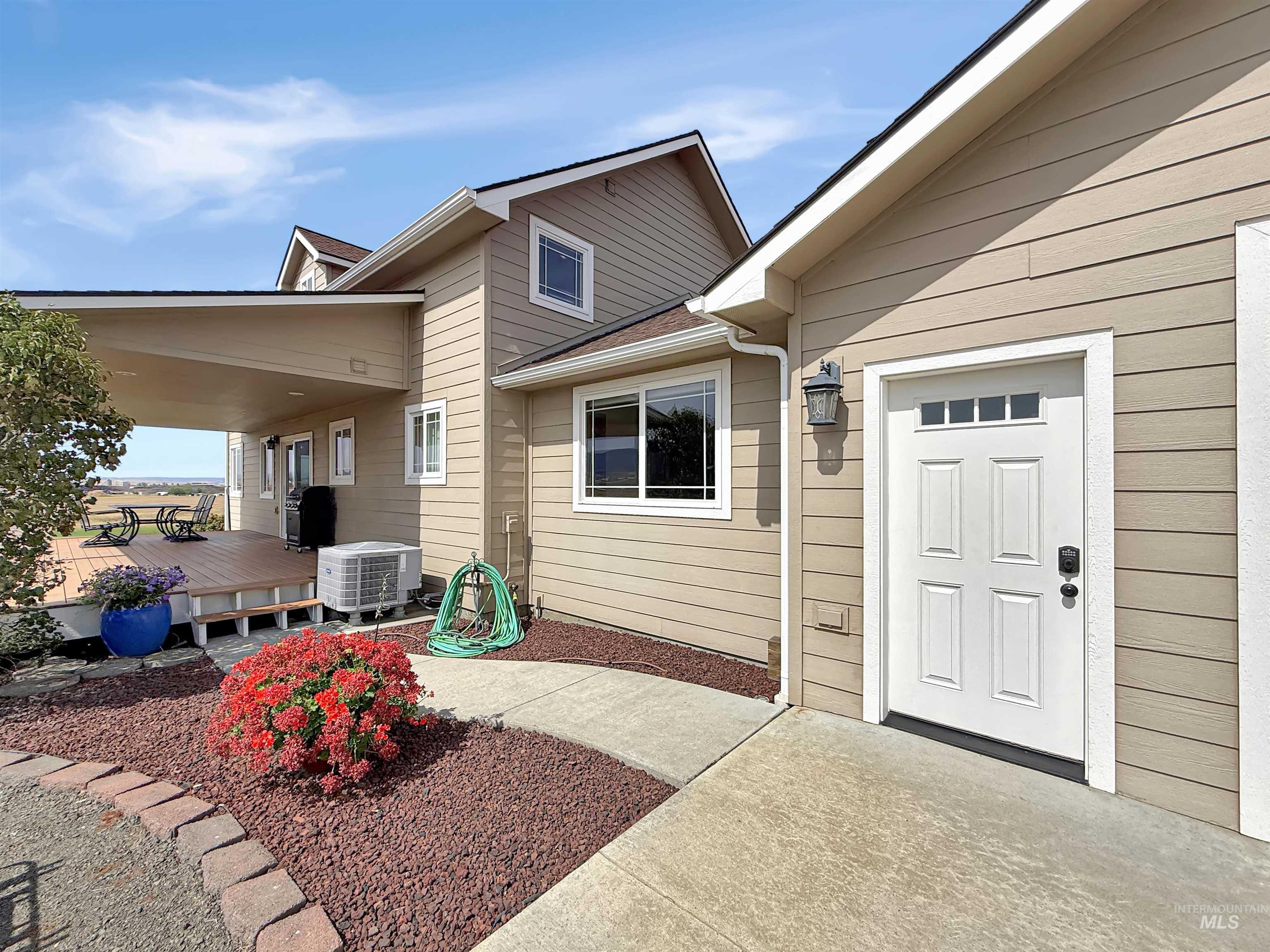 148 Meadow Grass Loop Property Photo 31