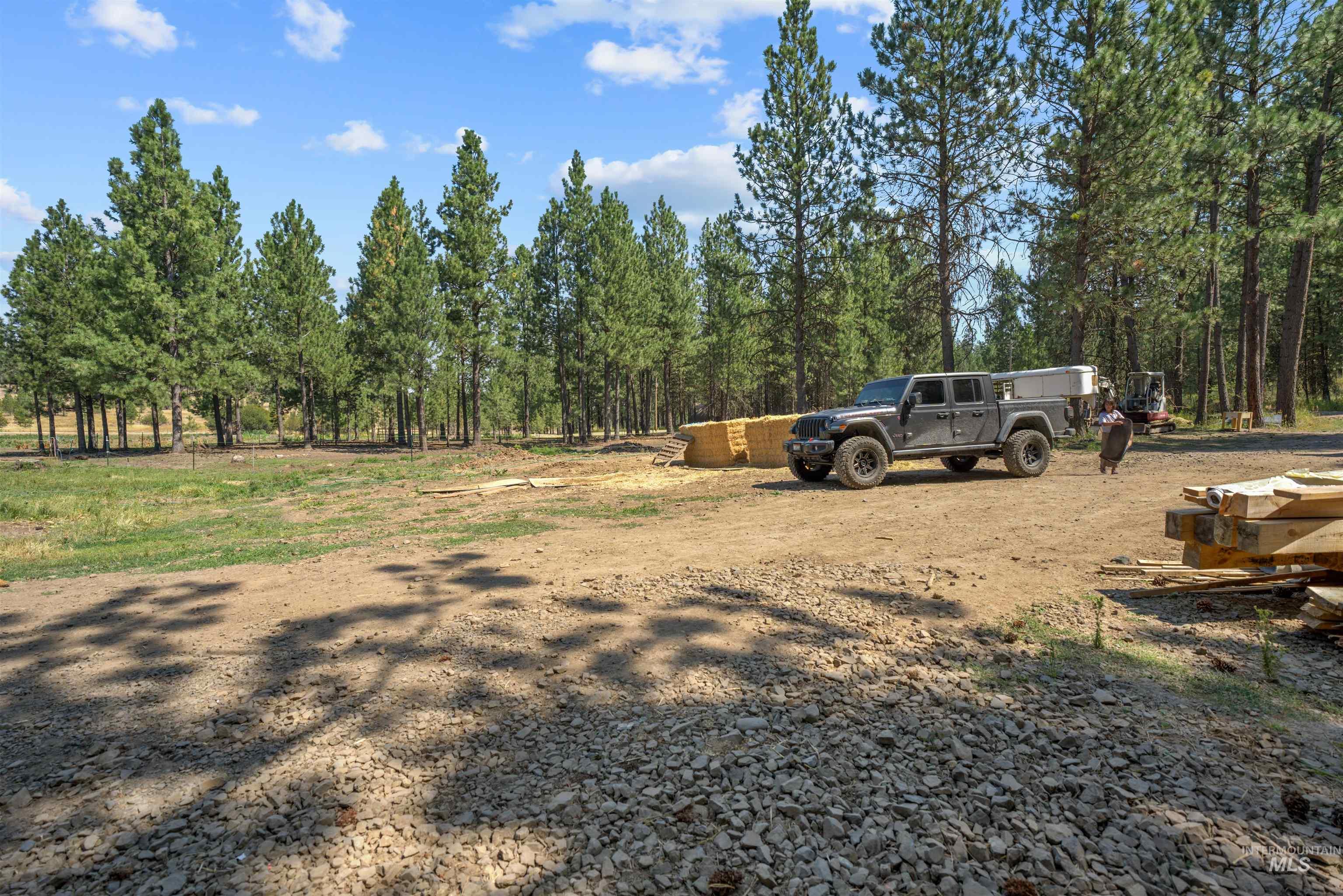 1910 East Mountain Rd Property Photo 40