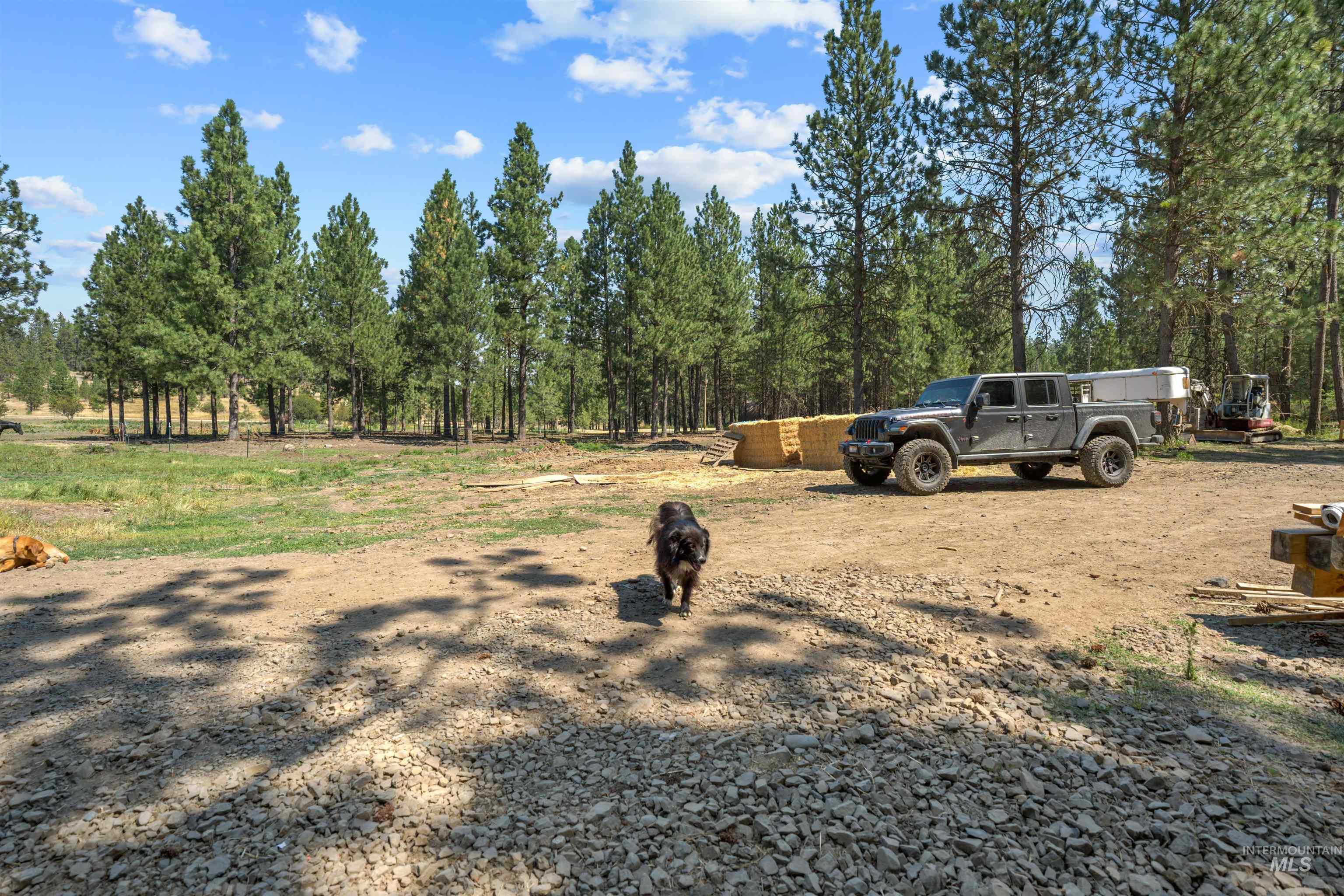 1910 East Mountain Rd Property Photo 41