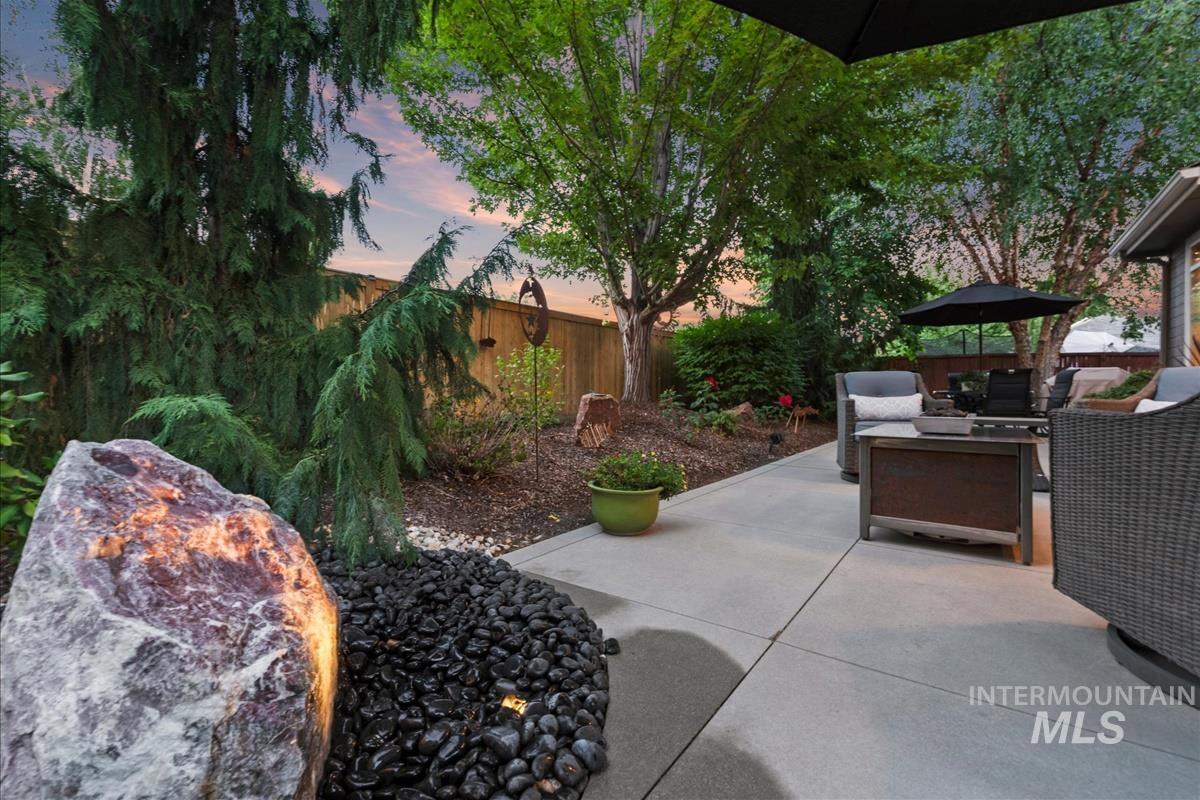13288 W Heatherbrook Drive Property Photo 30
