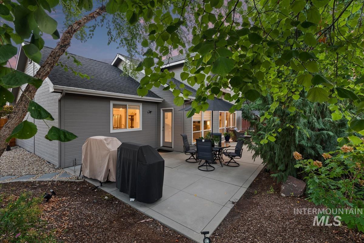 13288 W Heatherbrook Drive Property Photo 33