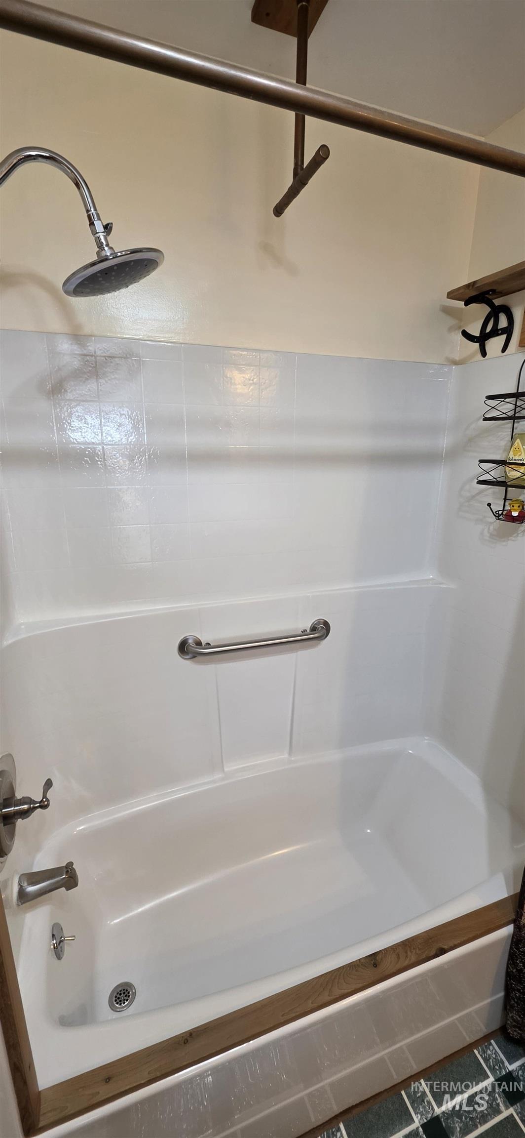 35892 North Rd Property Photo 10